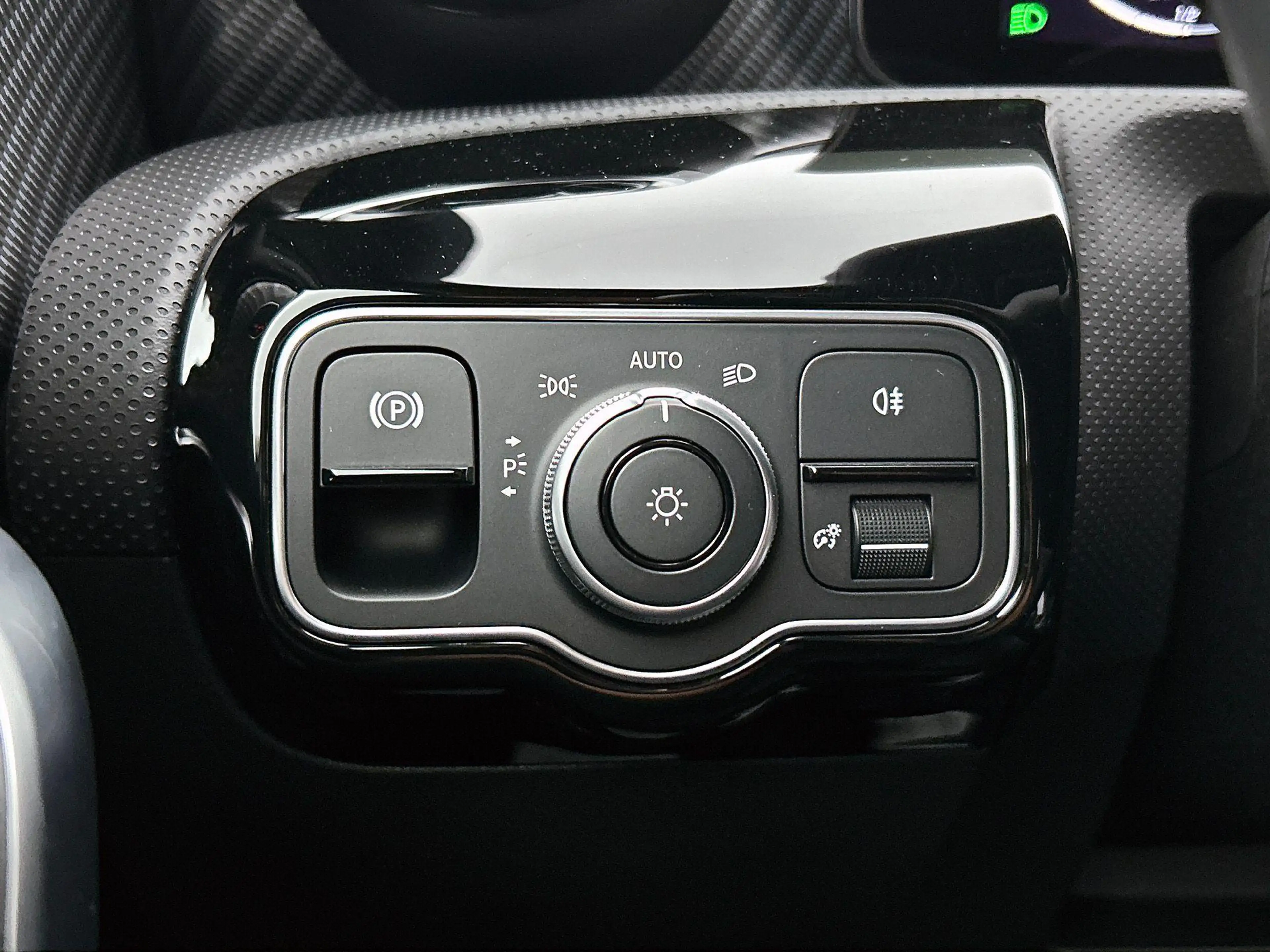 Mercedes-Benz A 250 e Berline Business Line | Verwarmde Zetels | Navig — photo 12