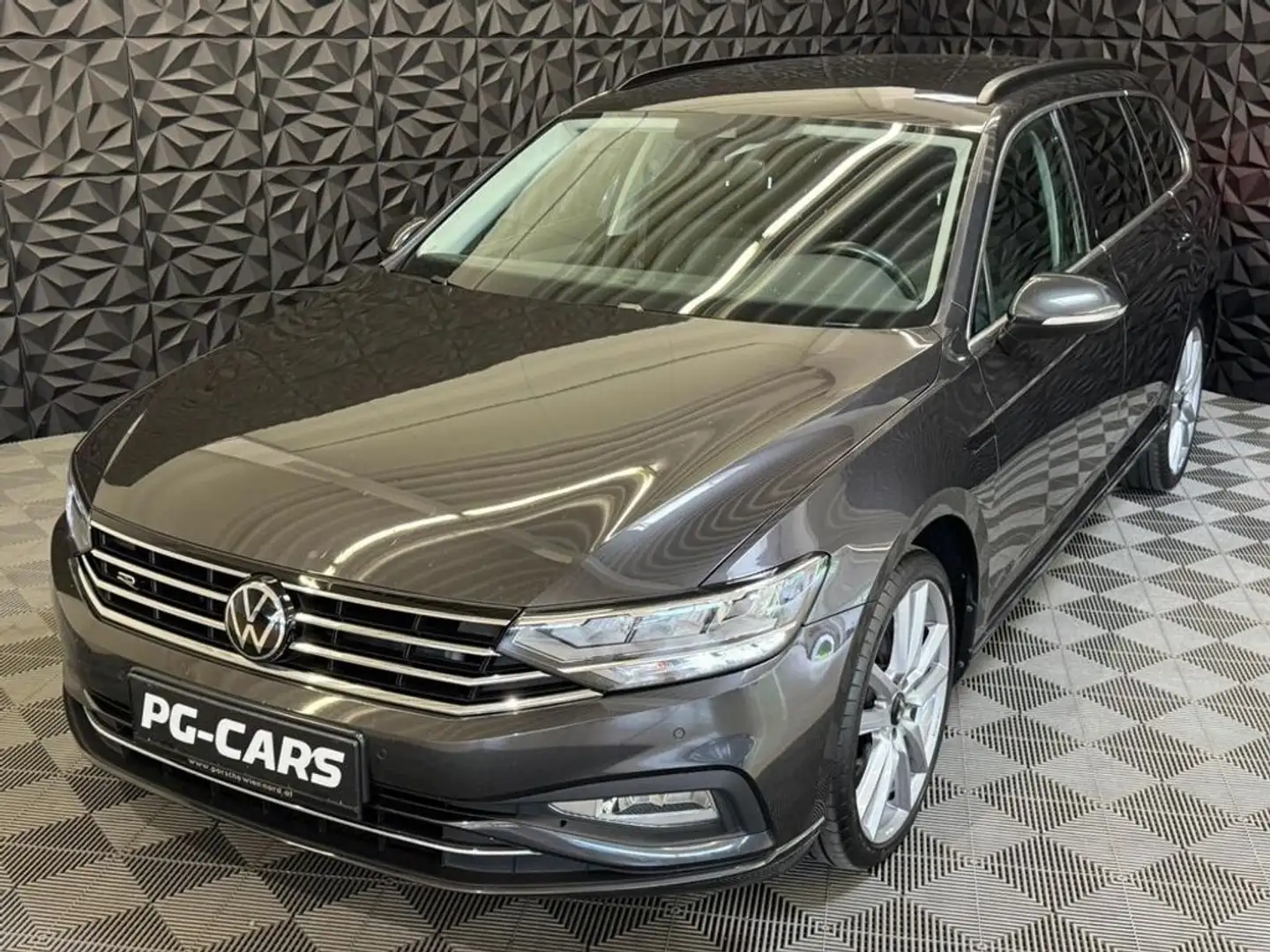 Volkswagen Passat Variant Business 2.0 TDI DSG *MwSt.*VollLED Grey - 2