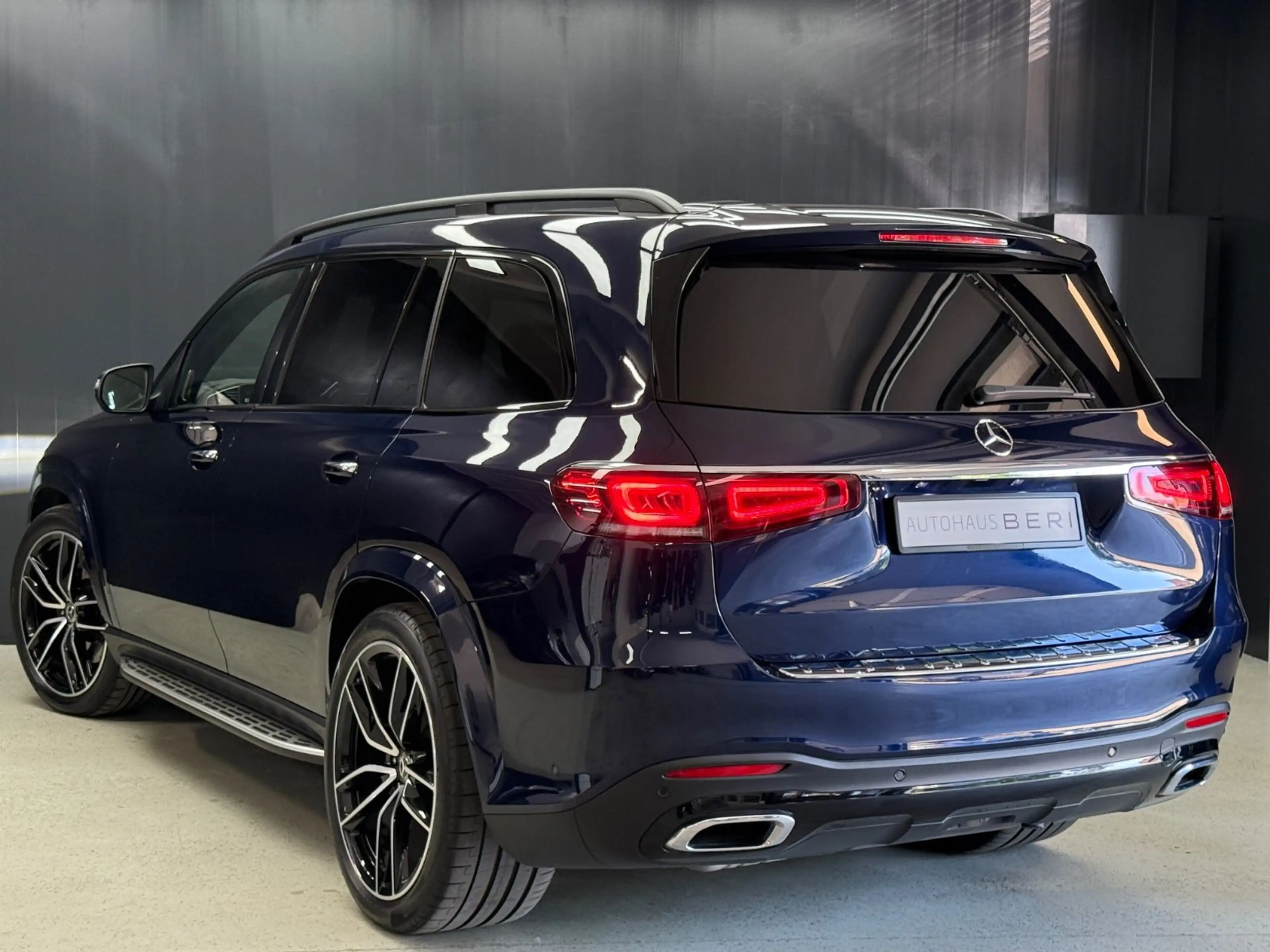 Mercedes-Benz GLS 400 AMG*Exclusive*23"Burmester High-End*VOLL — photo 5