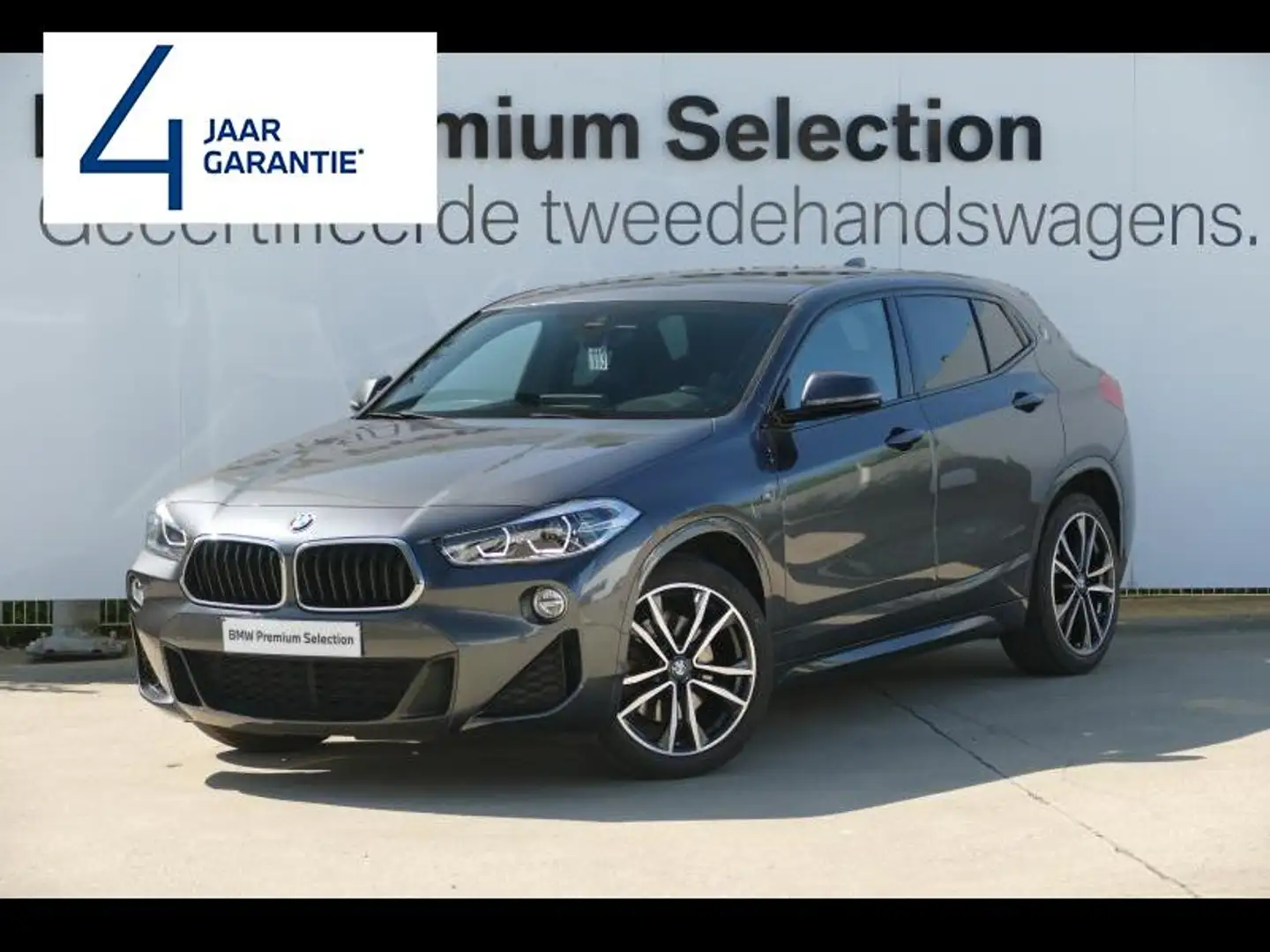 BMW X2 sDrive20i Grijs - 1