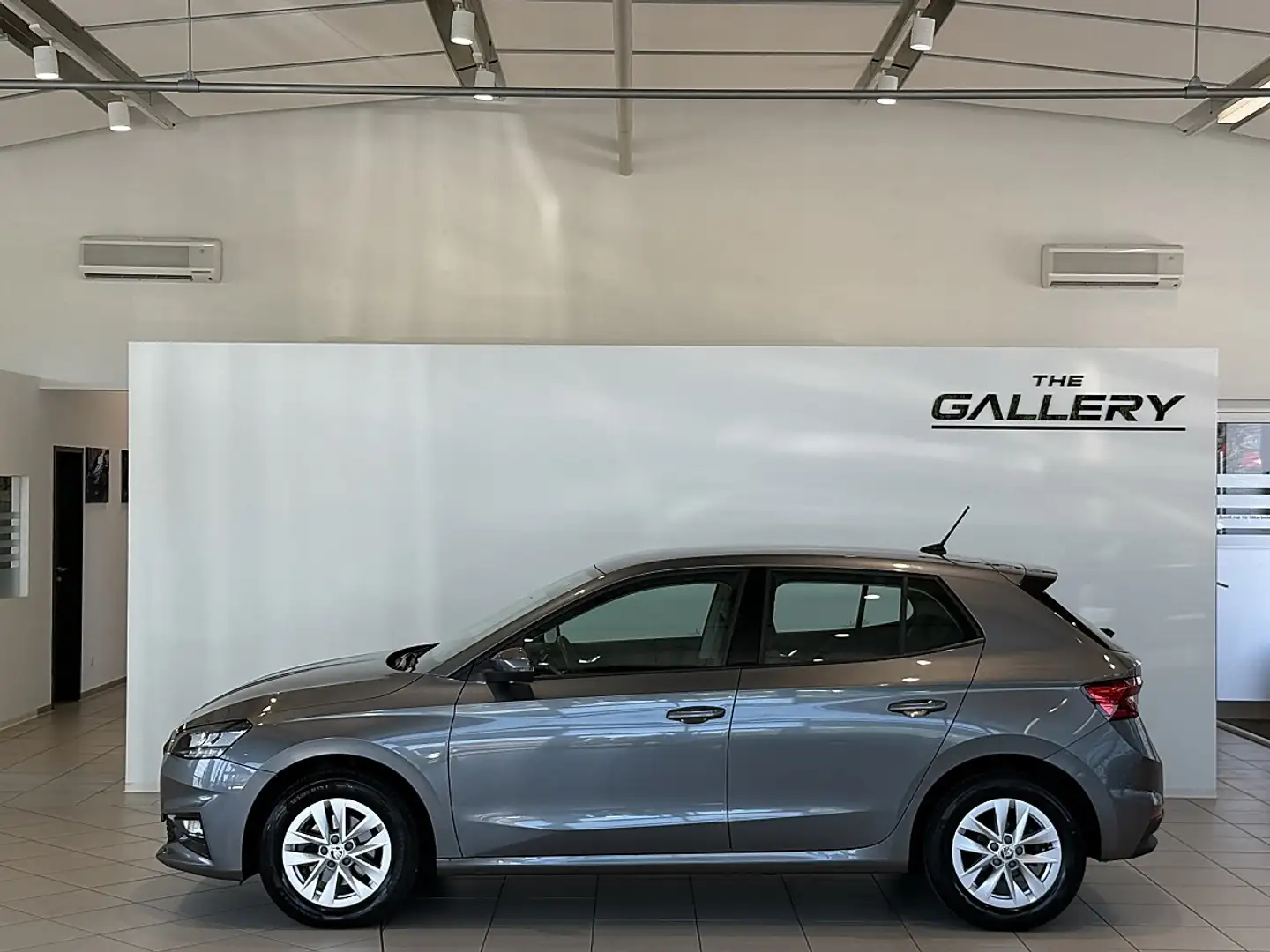 Skoda Fabia Ambition 1,0 TSI DSG*PDC*LED*Spur*DAB+ Grau - 1