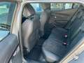 Peugeot 2008 Hybrid 136 e-DSC GT (U) Grau - thumbnail 11