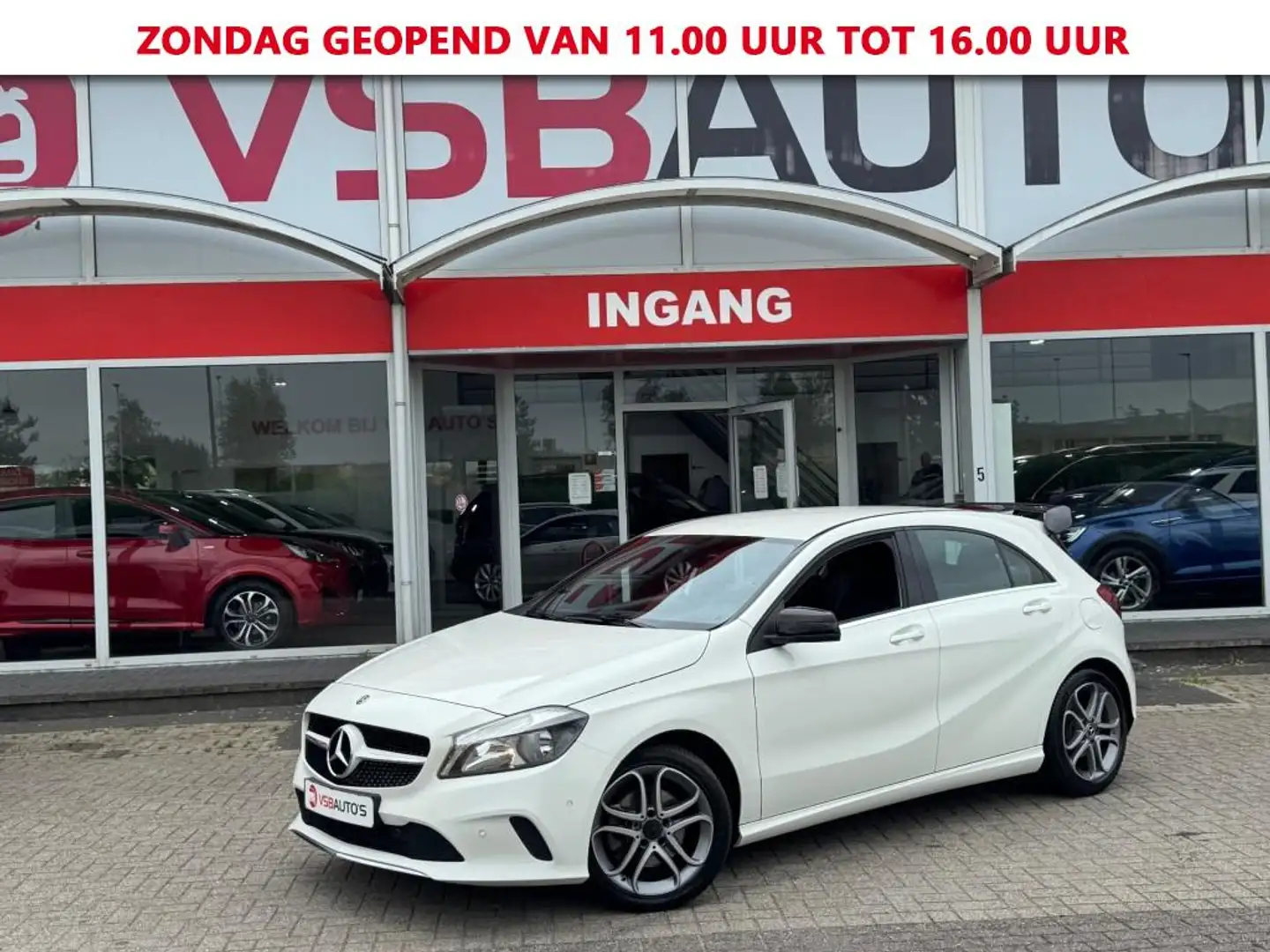 Mercedes-Benz A 180 A180 NAVI LED LEER CAMERA AIRCO SPORTSTOELEN Wit - 1