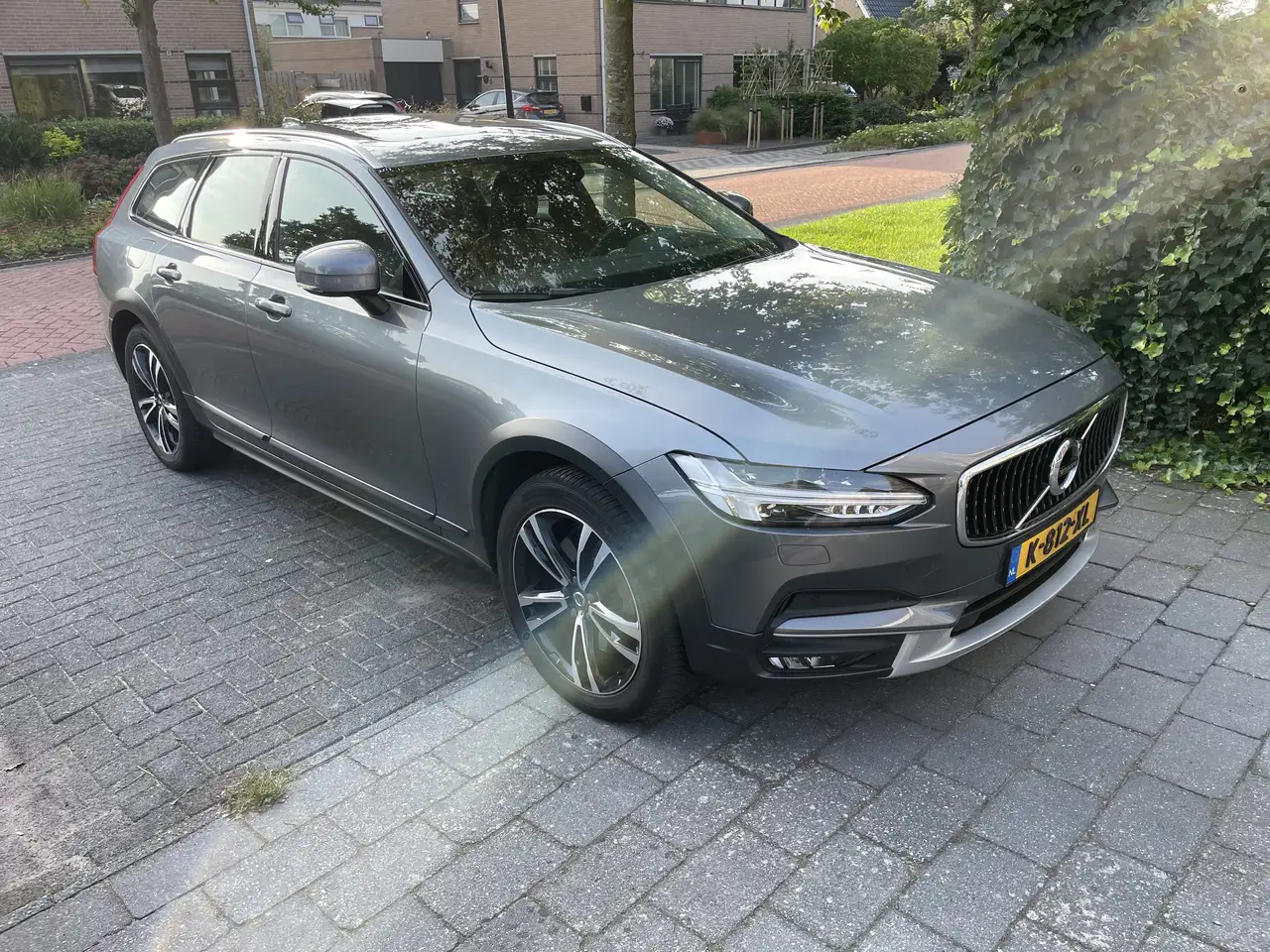 Volvo V90 Cross Country