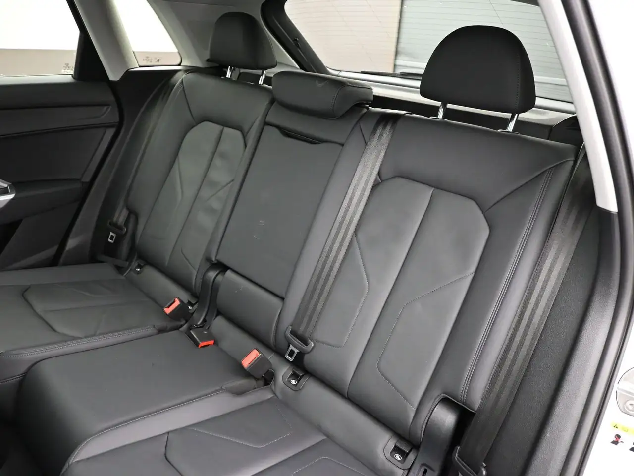 Audi Q3 снимка Audi Q3