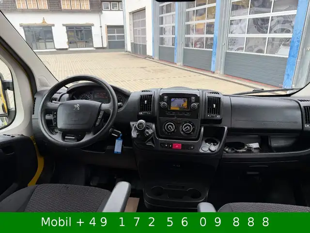 Peugeot Peugeot Boxer view 13