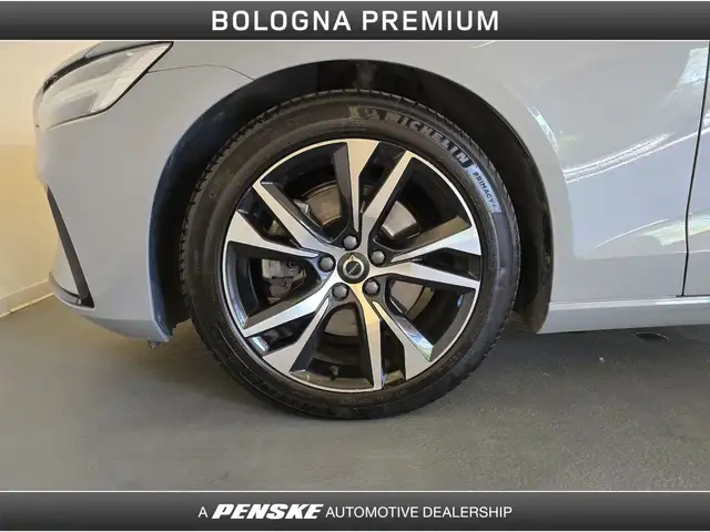Volvo V60 view 9