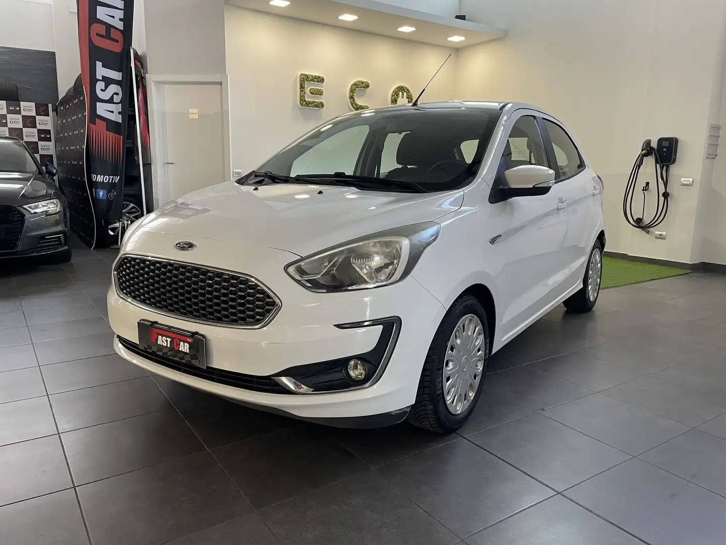 Ford Ka/Ka+ 1.2 70 CV Start&Stop Bianco - 1