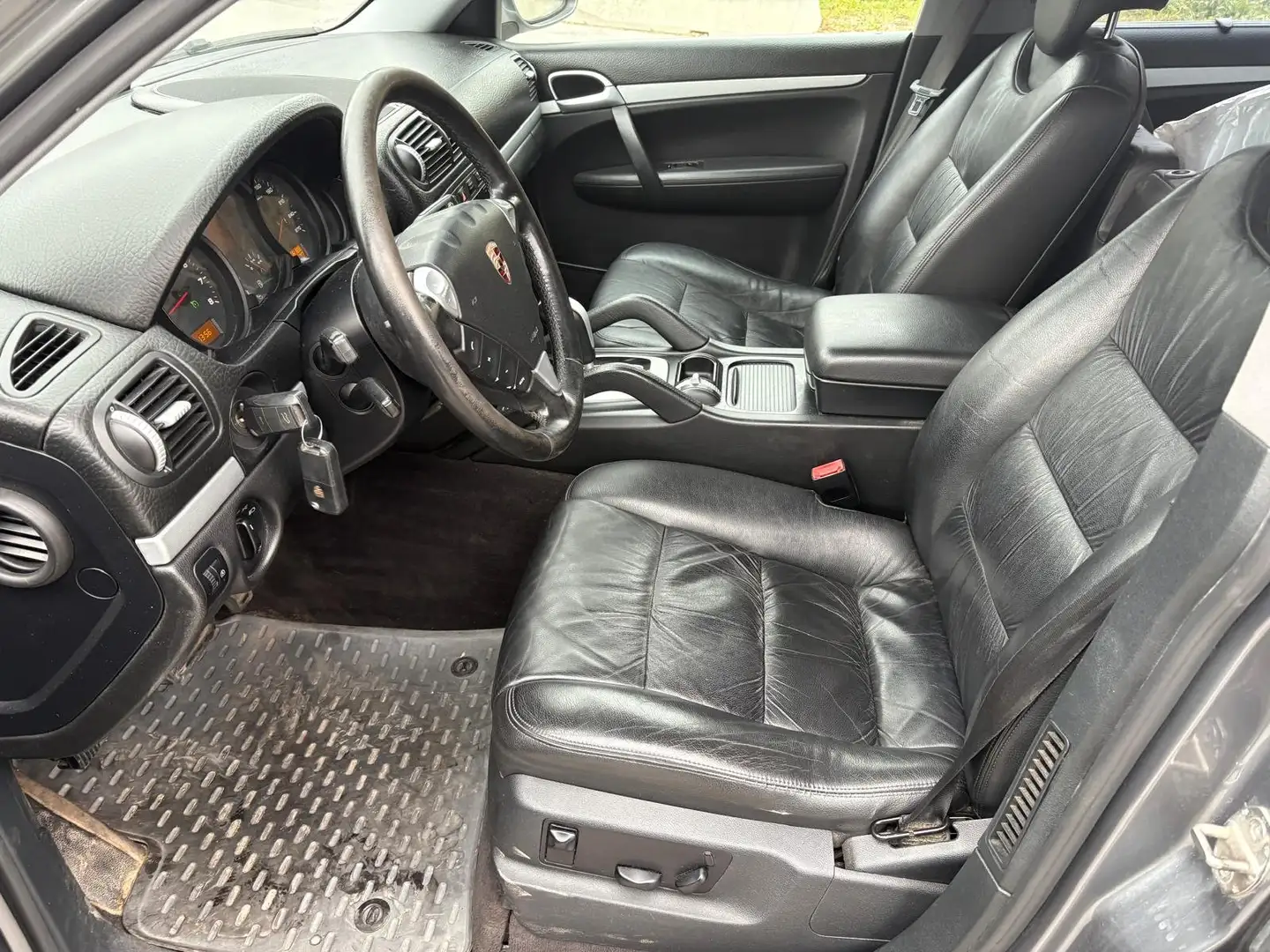 Porsche Cayenne Cayenne 3,2 Tiptronic Grau - 2