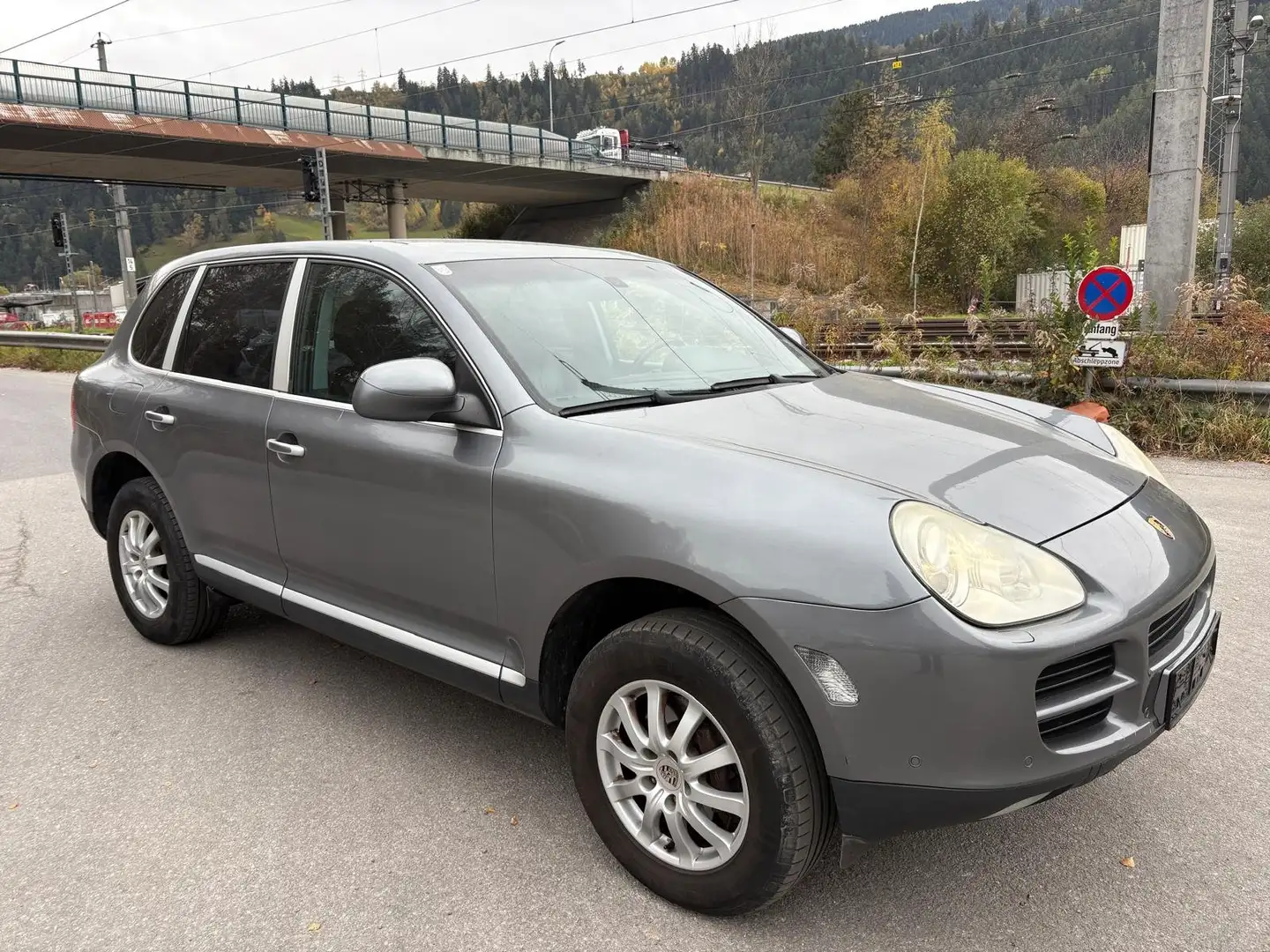Porsche Cayenne Cayenne 3,2 Tiptronic Grau - 1