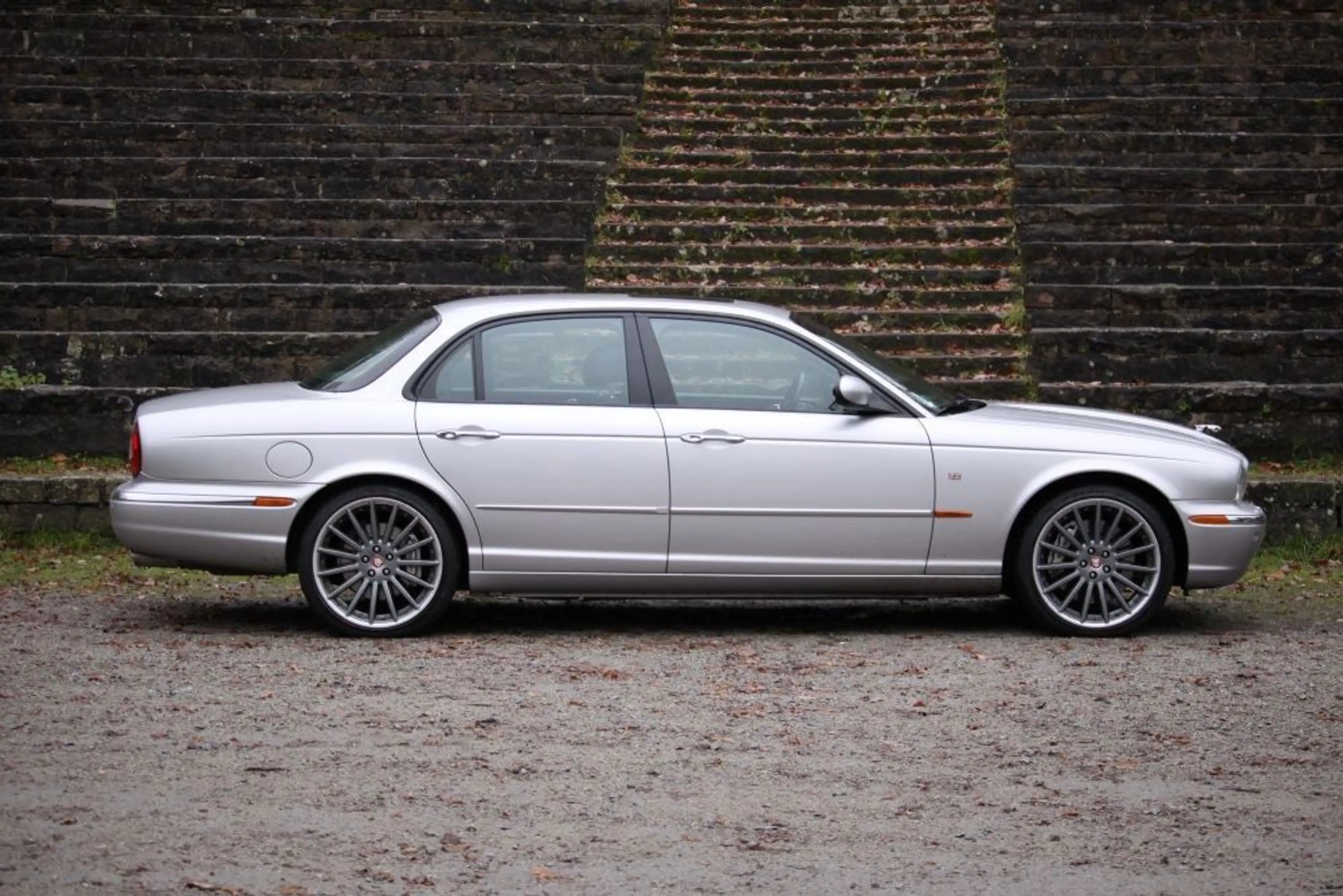 Jaguar XJR Top gepflegter XJR mit 3 Jahre Garantie — photo 3
