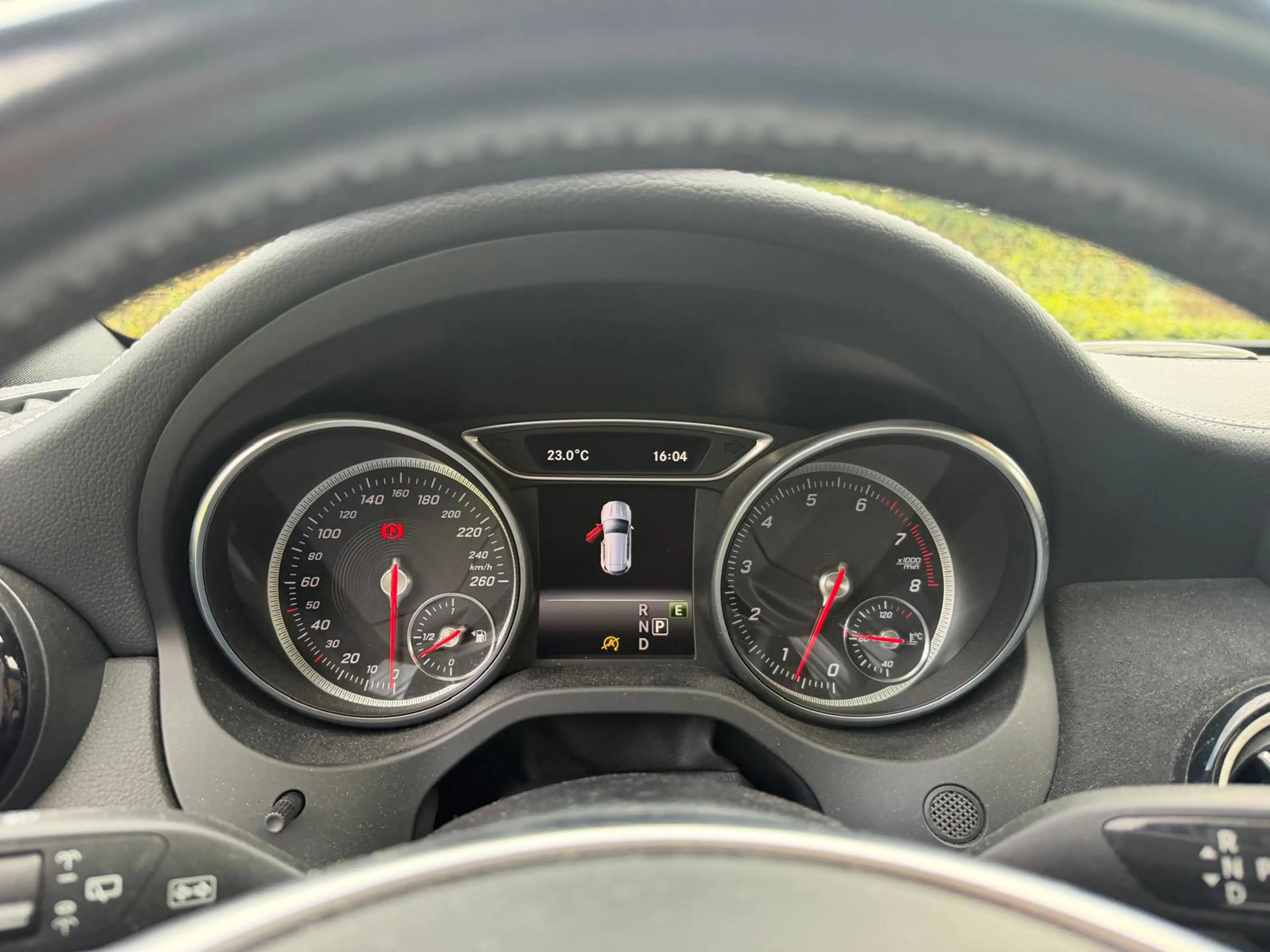 Mercedes-Benz GLA 180 Business Solution AMG-Camera- — photo 13