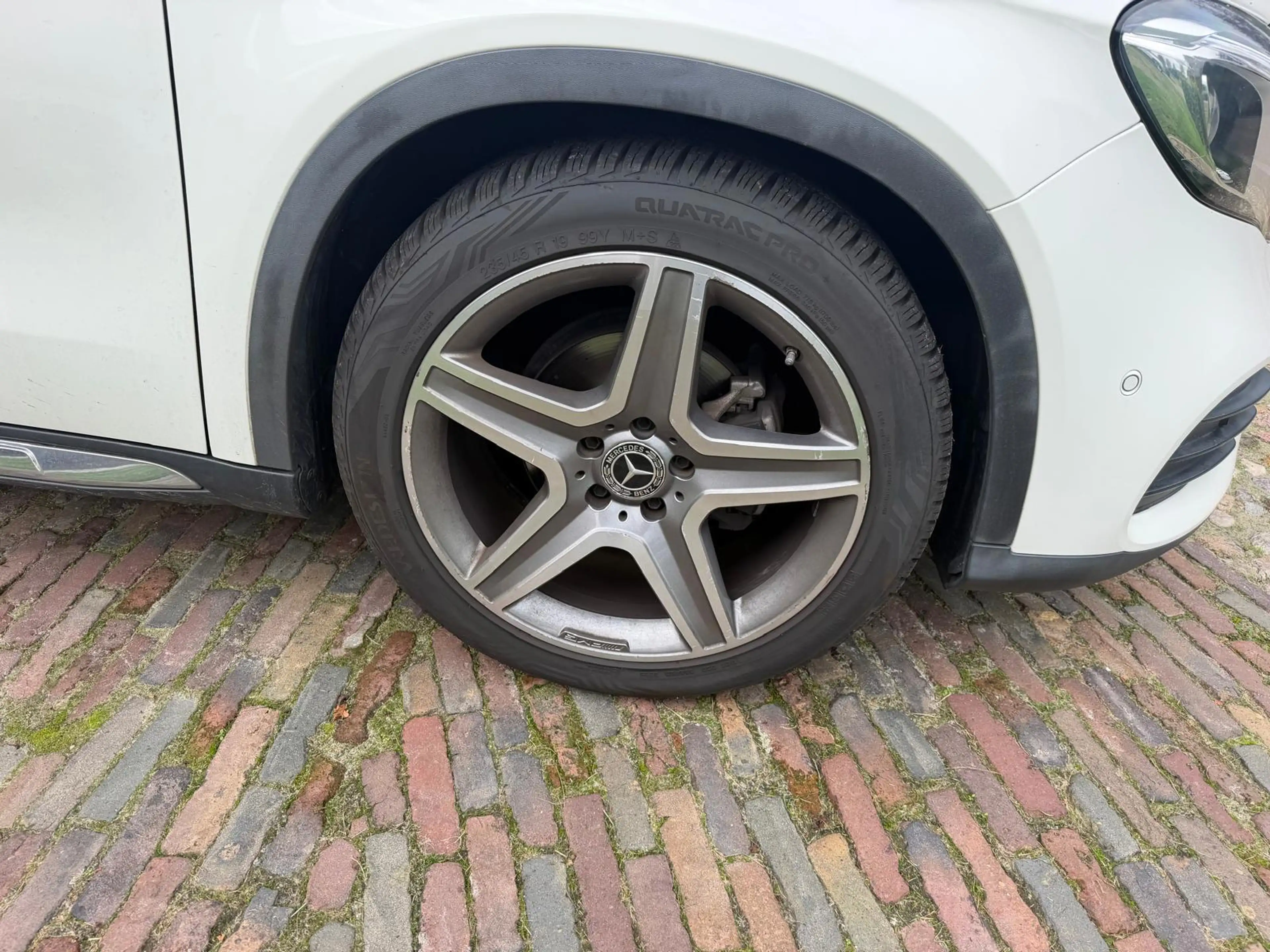 Mercedes-Benz GLA 180 Business Solution AMG-Camera- — photo 9