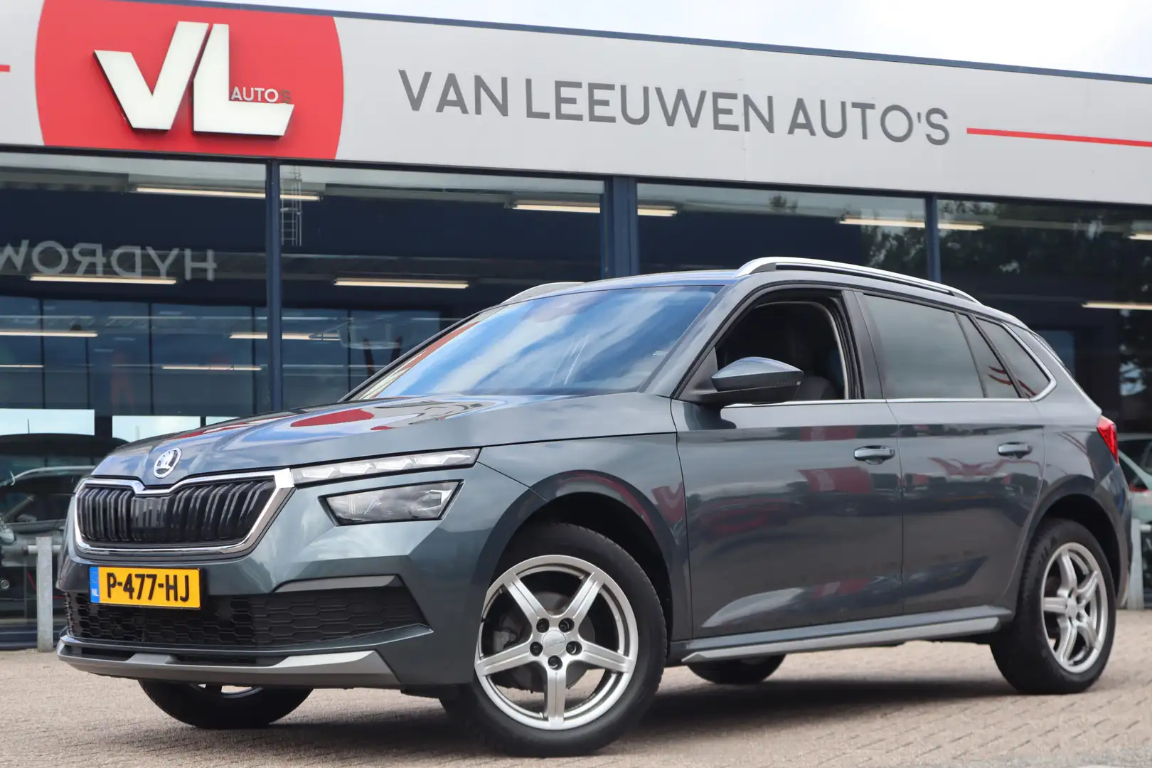 Skoda Kamiq 1.5 TSI ACT Business Edition | Elektr. Trekhaak | Grijs - 1