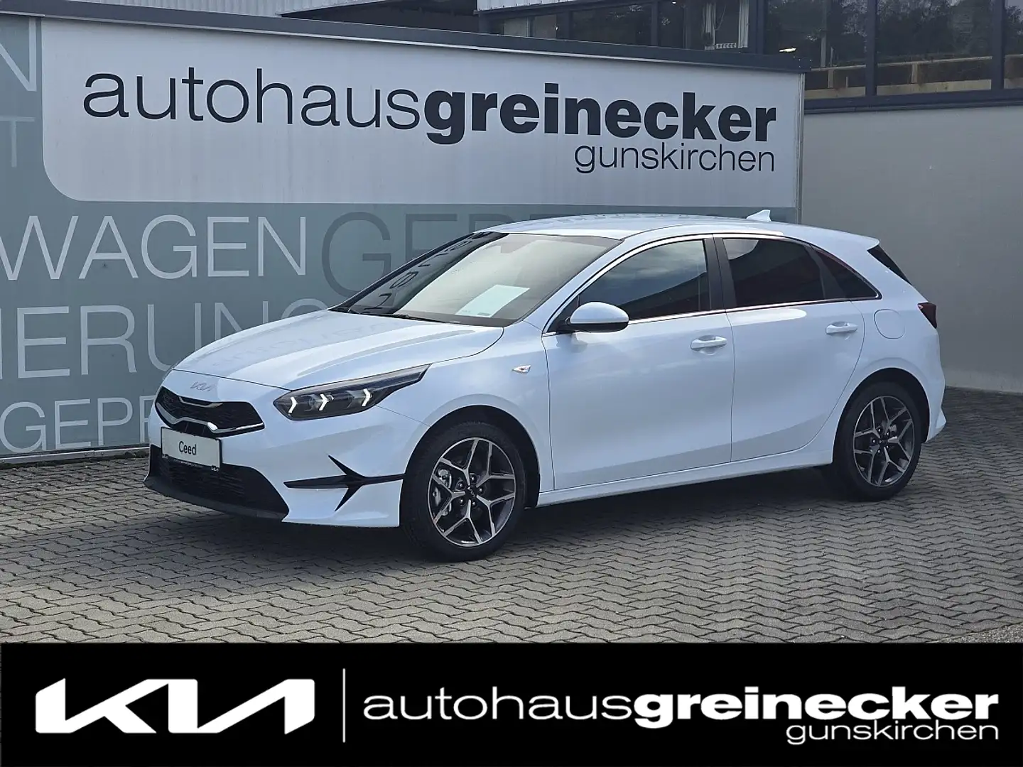 Kia Ceed / cee'd ceed 1,5 TGDI Silber inkl. Paket Style! Weiß - 1