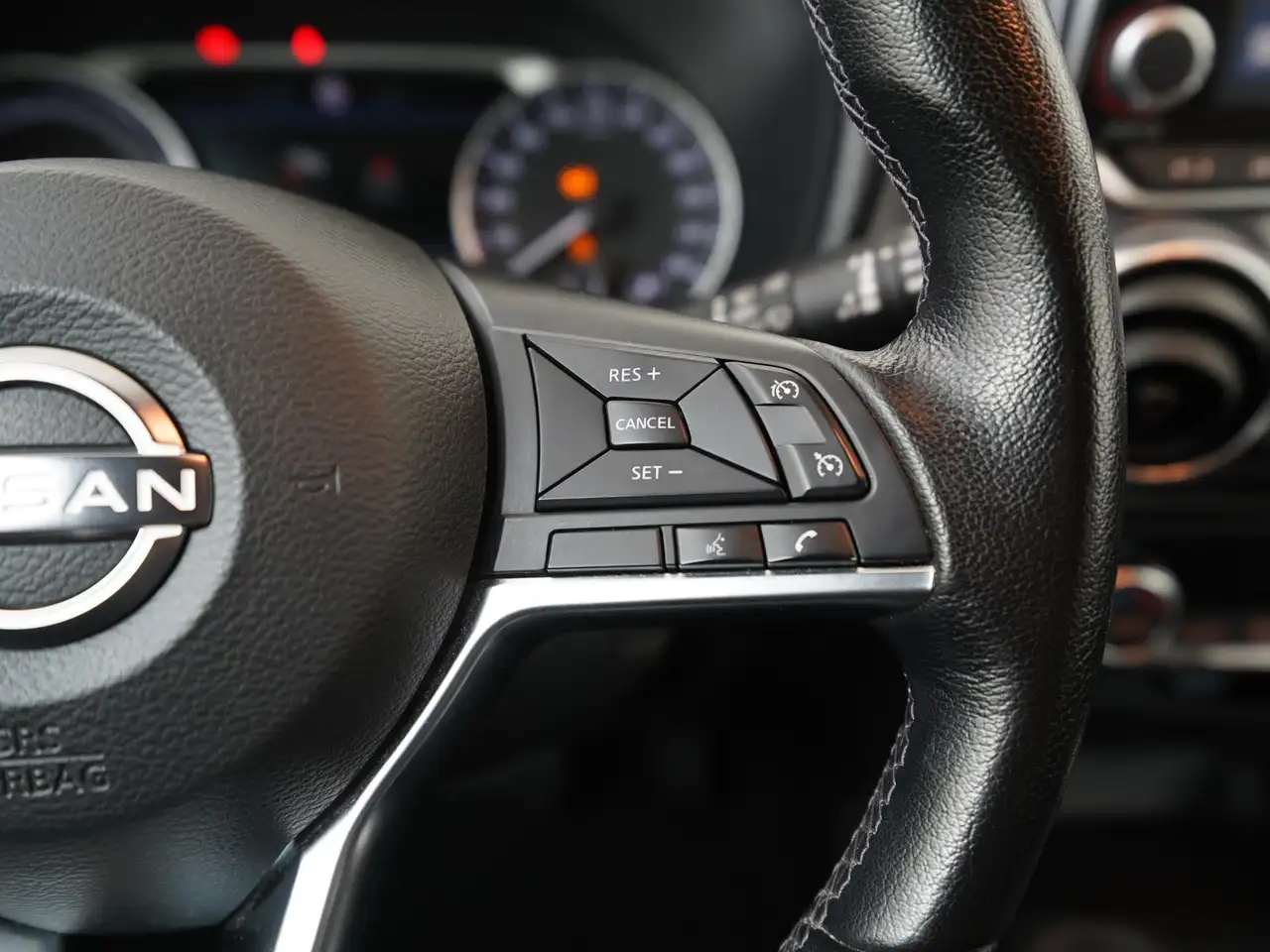 Nissan Juke 1.6 Hybrid N-Connecta Camera CarPlay Lane as, миниатюра 9