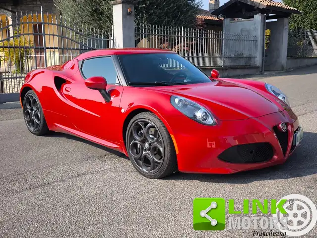 Alfa Romeo 4C 1750 TBi