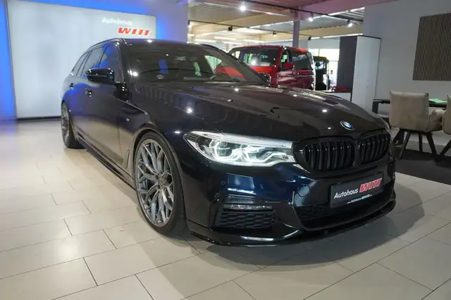 Bmw 530 d Touring M Sport |21"|HUD|Sitzlüftung|Pano|