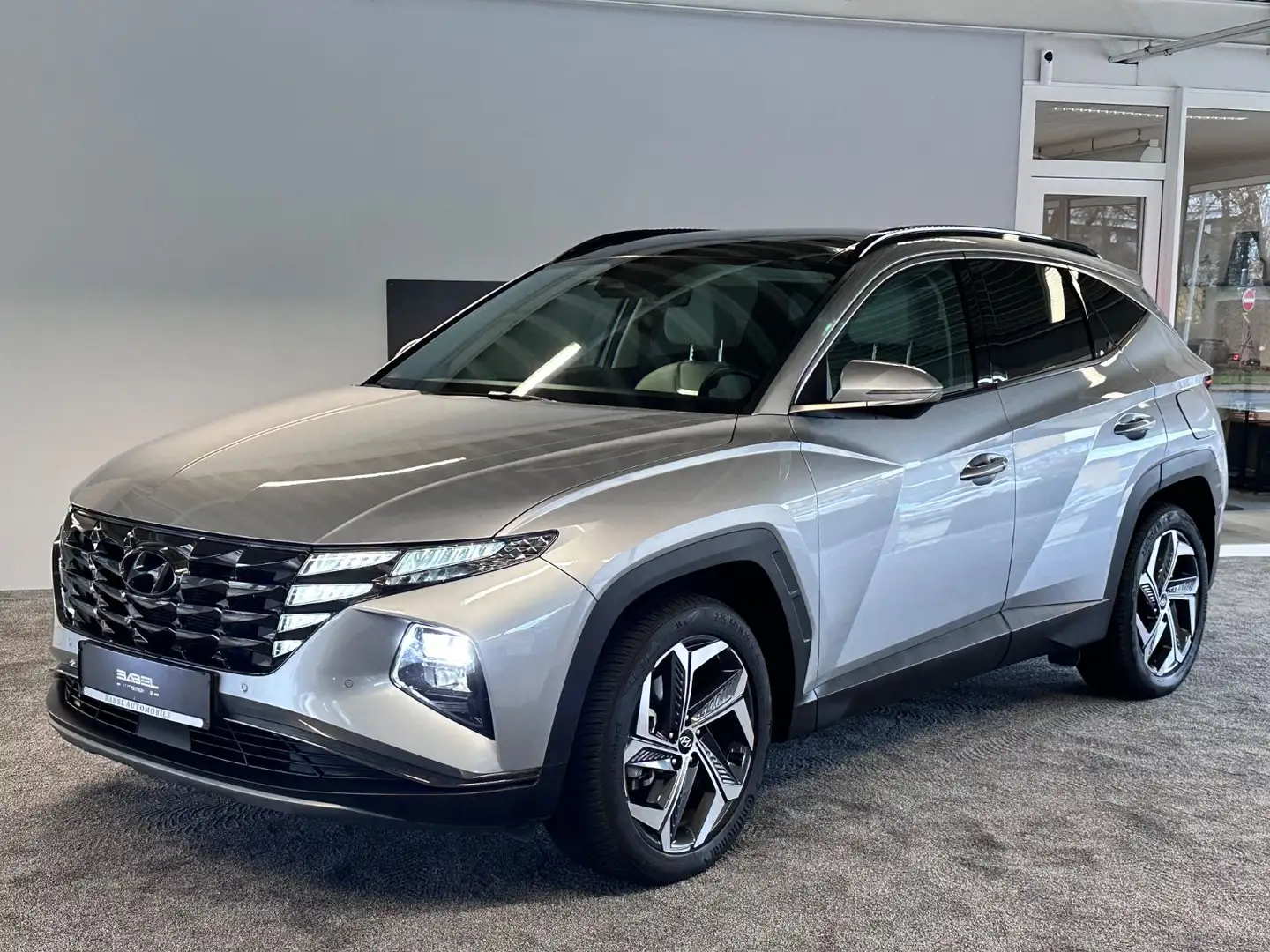 Hyundai TUCSON Prime Hybrid 2WD Pano Sitzbelüft. Leder Silber - 1