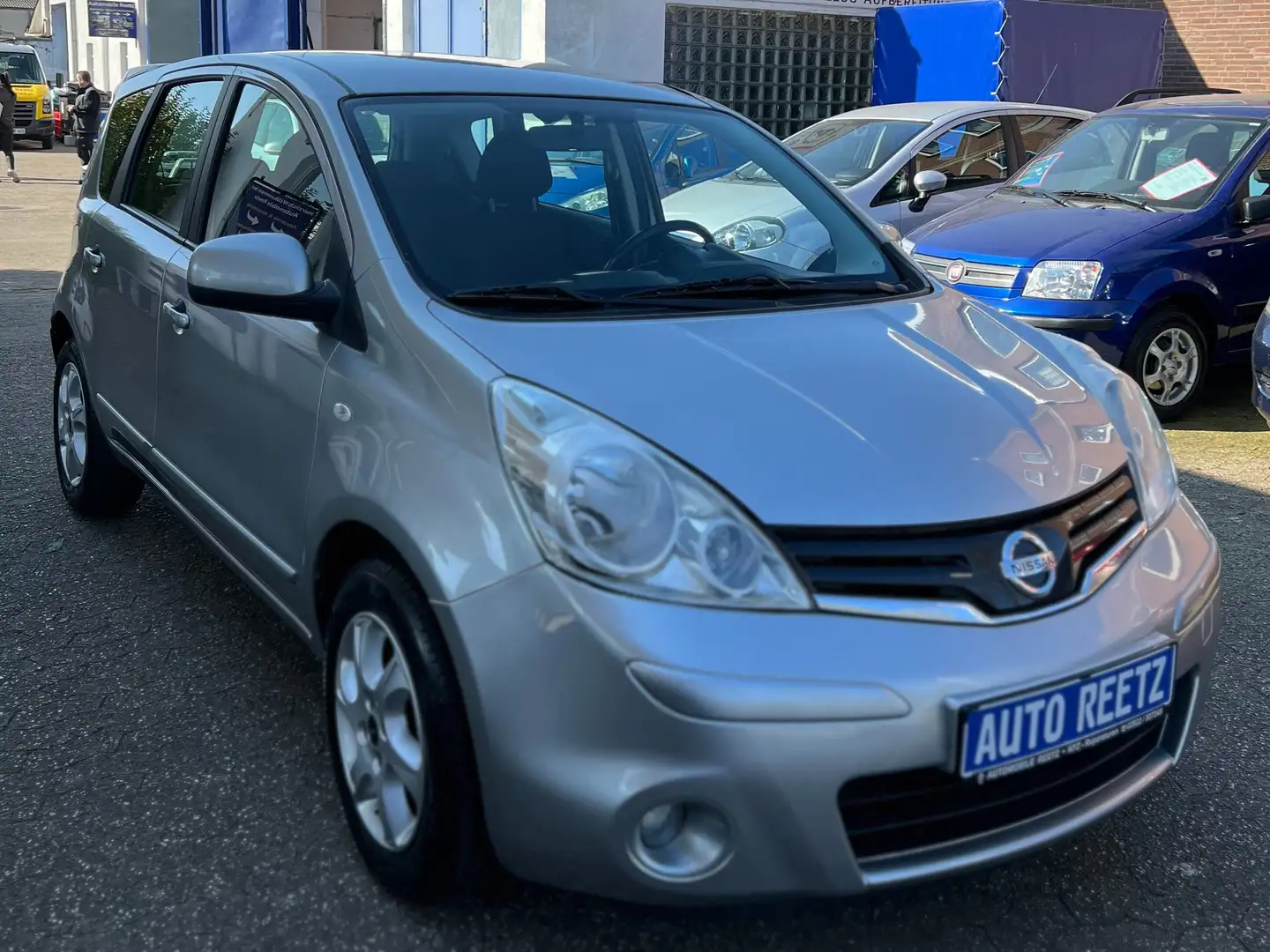 Nissan Note TÜV & Inspektion NEU - Klimaanlage - 1.HAND Grau - 2