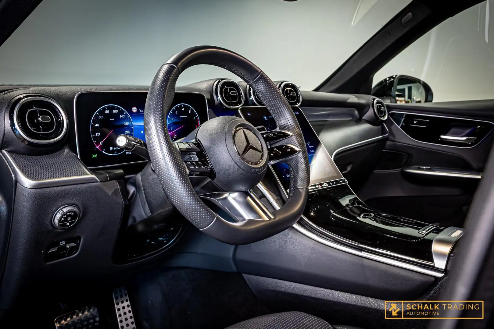 Mercedes-Benz GLC 200 4MATIC AMG Line|MBUX|LED|Ambien Nero - 2