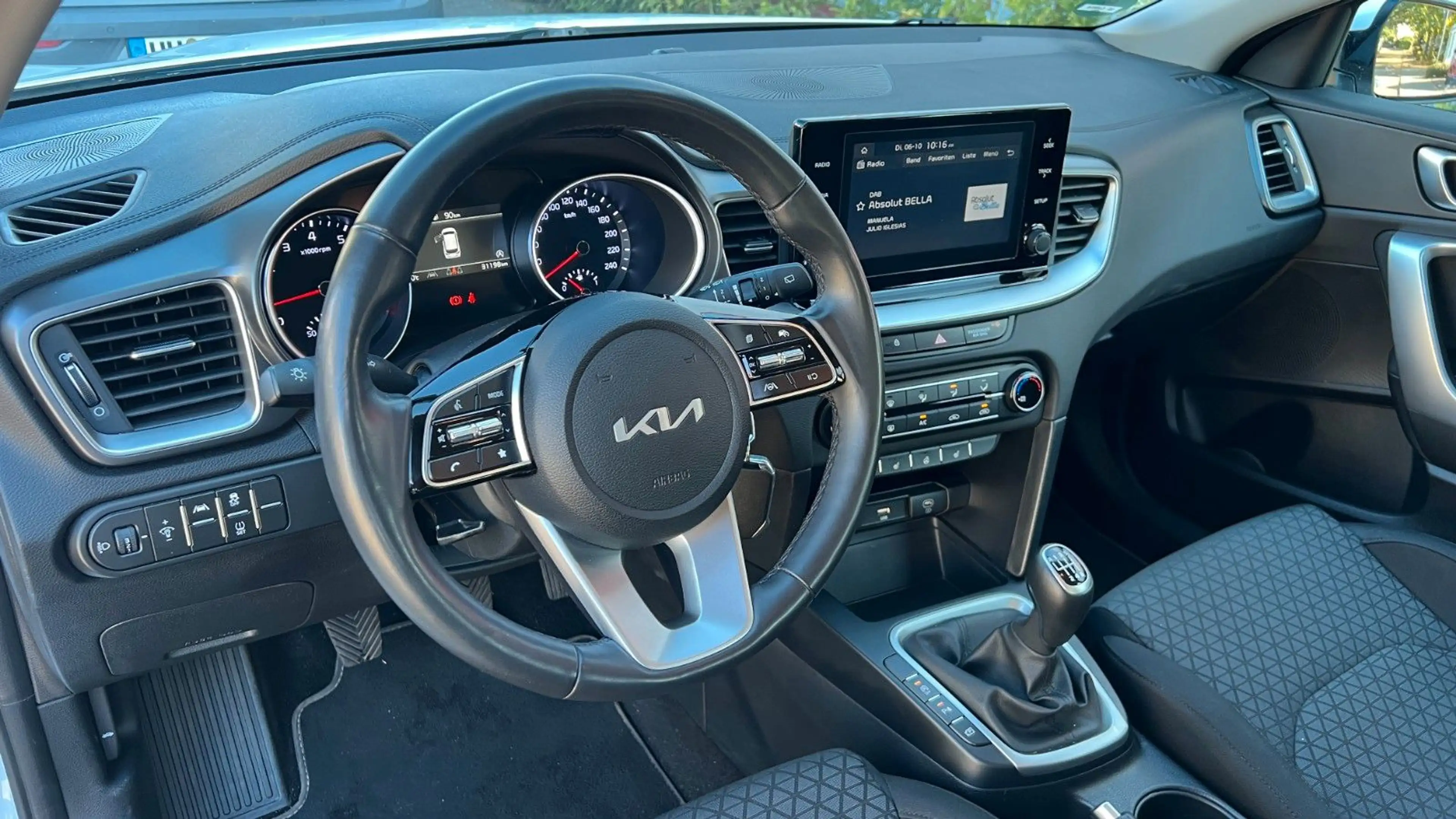 Kia Ceed SW / cee'd SW 1.5 T-GDI Edition 7 / 1. Hand — photo 10
