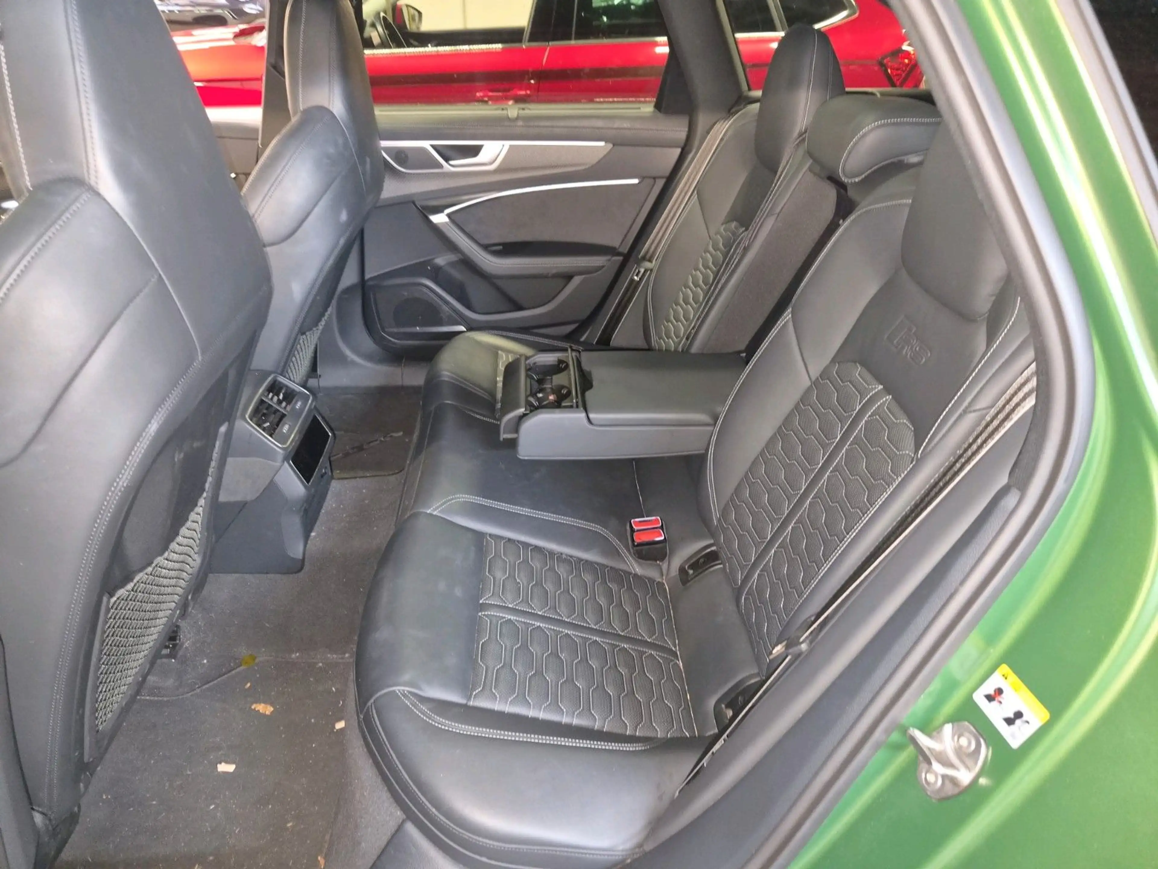 Audi RS6 *Avant 4.0 TFSI*INDIVIDUAL*PANO*STHZG*AHK*B&O — photo 8