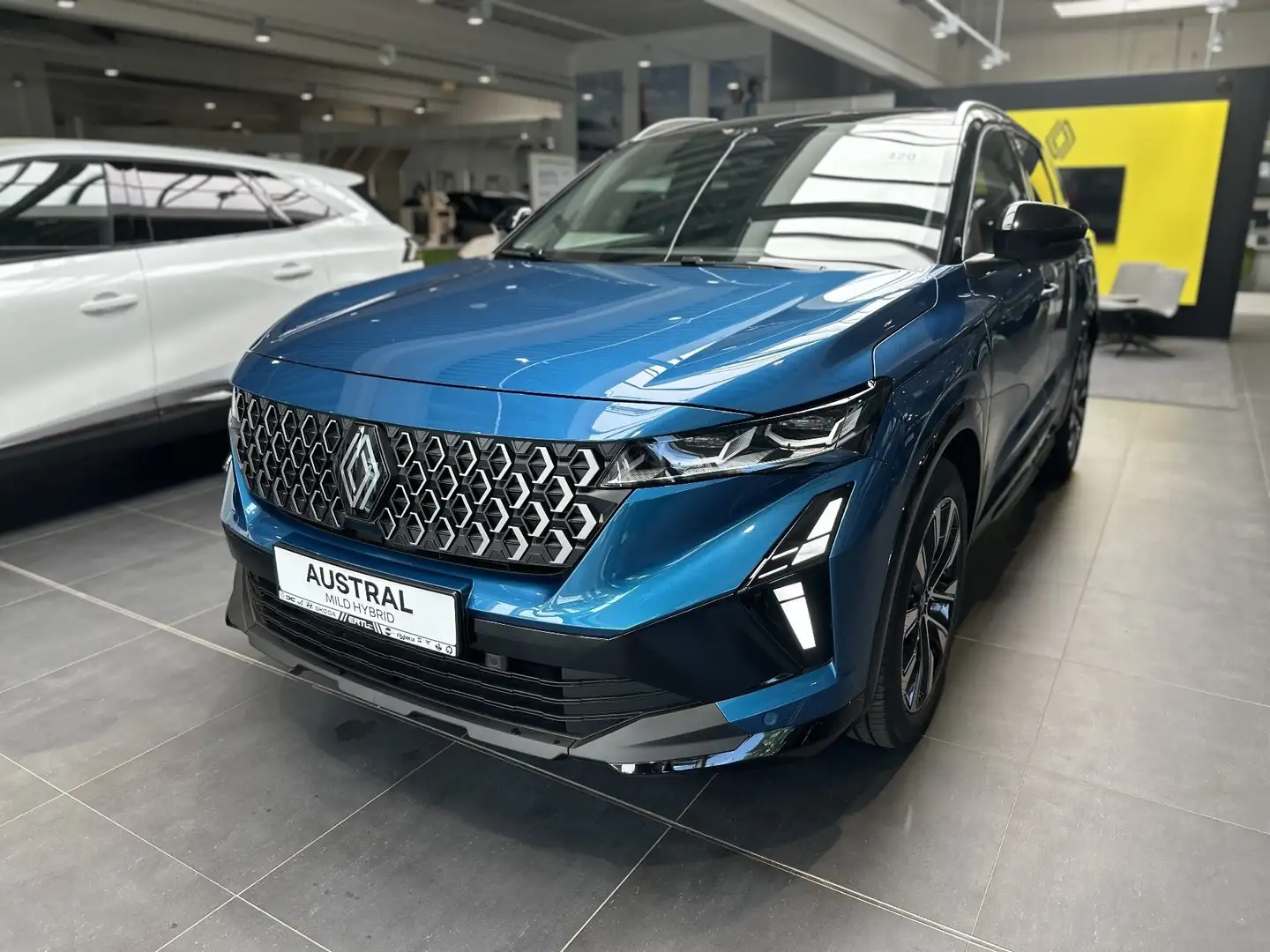 Renault Austral Techno Mild Hybrid 160 Automatik Blau - 1