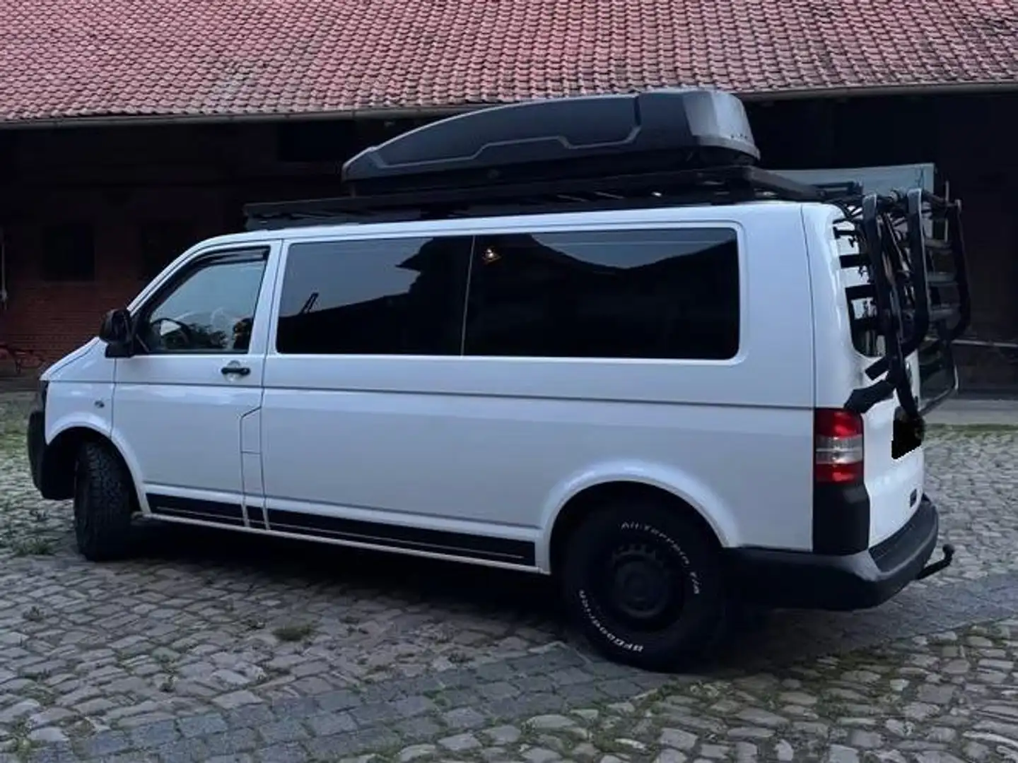 Volkswagen T5 Multivan Camper Blanc - 2