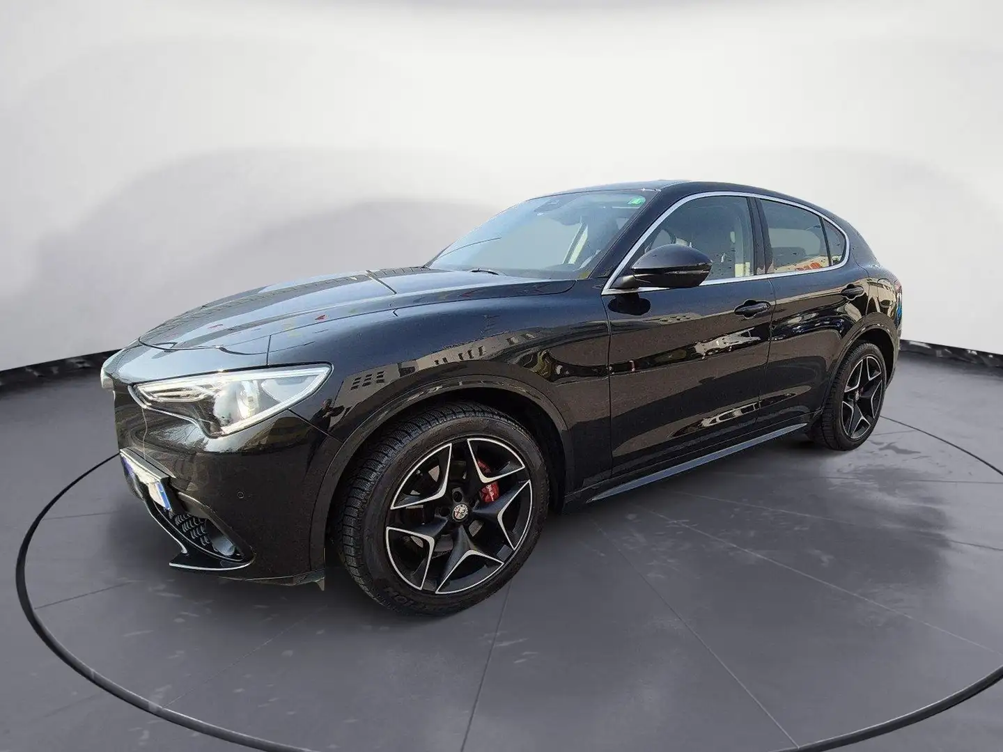 Alfa Romeo Stelvio 2.2Tds 190CV AT8 Q4 Ti, PELLE PLANCIA E SEDILI Negro - 1