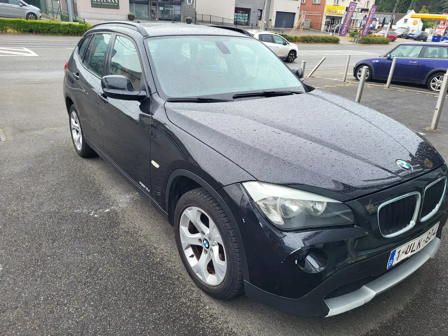 BMW X1 2.0 d xDrive18 Fekete - 2