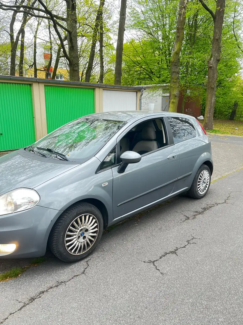 Fiat Grande Punto 1.4 TÜV 06.2026 - 1