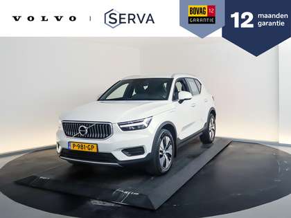 Volvo XC40 T4 Recharge Inscription Expression | Parkeercamera