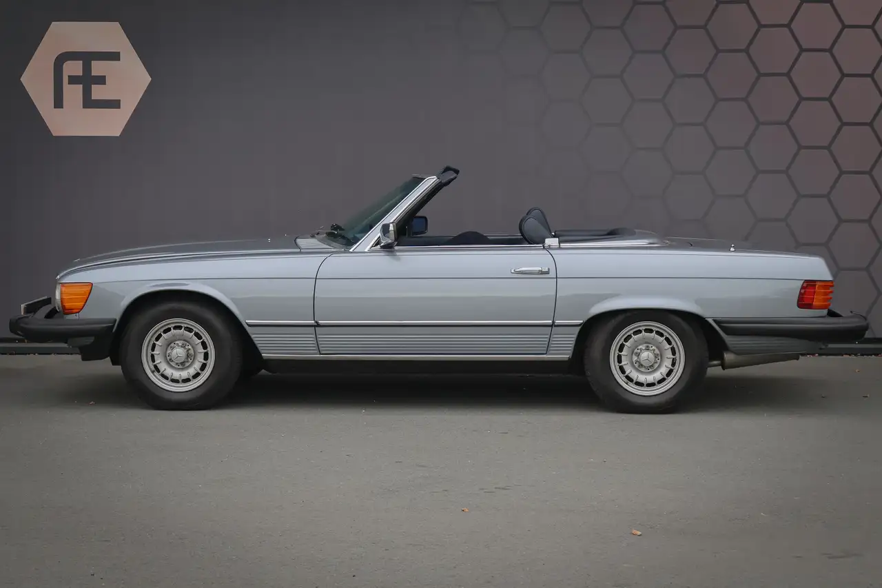Mercedes-Benz SL 380, foto 5