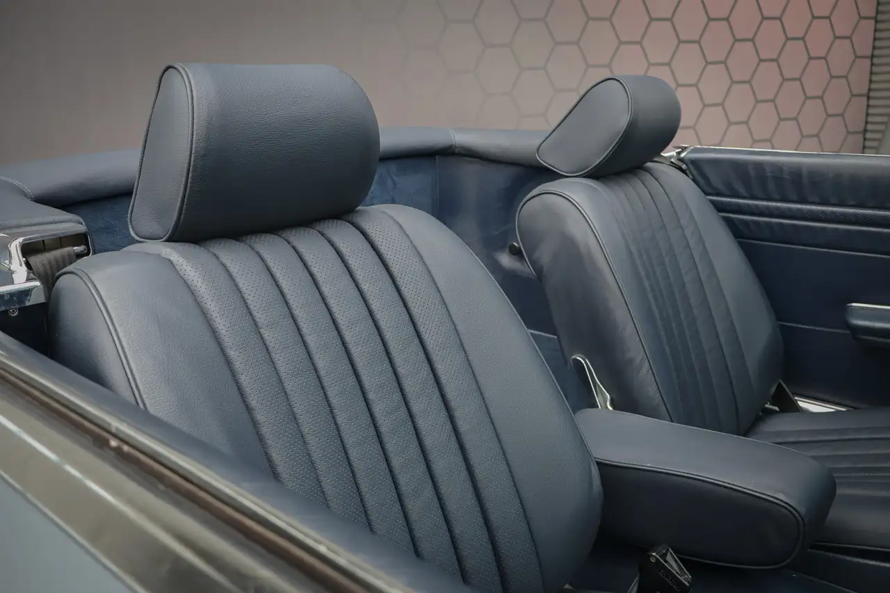 Mercedes-Benz SL 380, foto 4