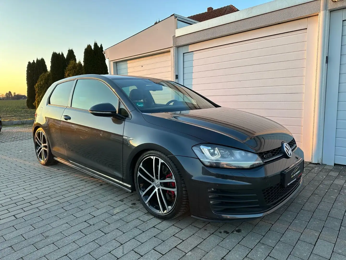 Volkswagen Golf VII 7 GTD *DSG*DCC*Dynaudio* Gris - 2
