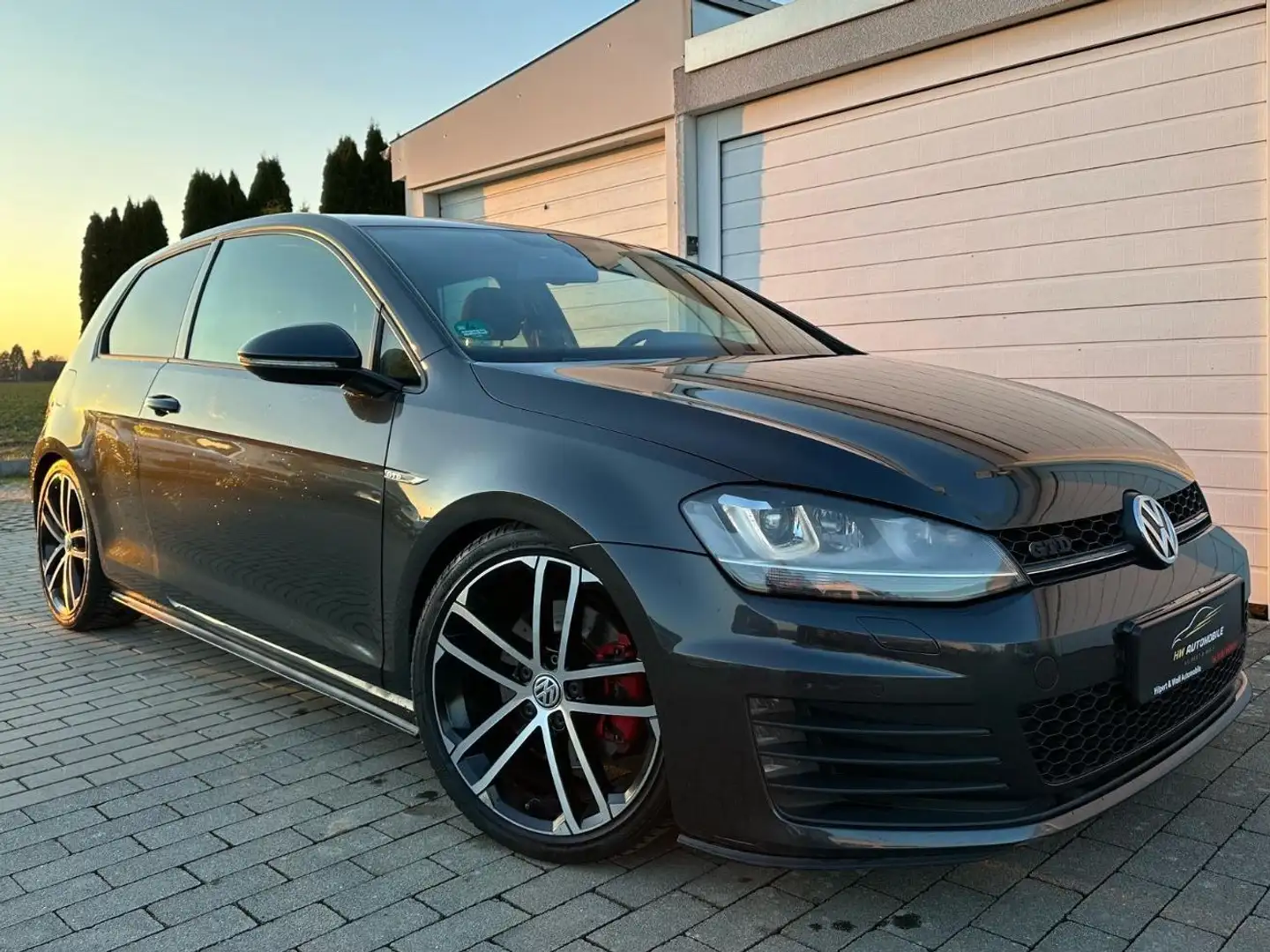 Volkswagen Golf VII 7 GTD *DSG*DCC*Dynaudio* Gris - 1