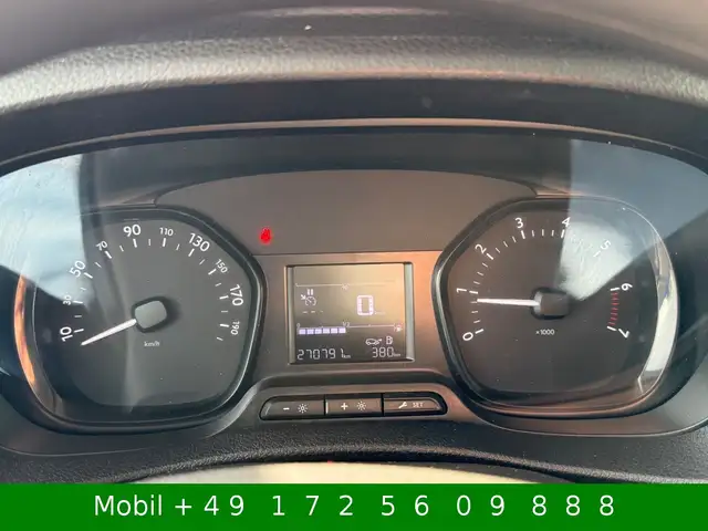 Opel Vivaro view 13