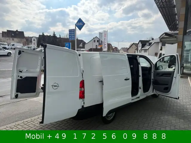 Opel Vivaro view 7