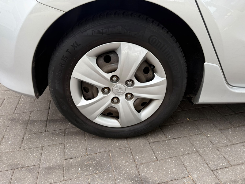 Hyundai i30 1.4i i-Drive|AIRCO|NIEUWE APK|LEUKE AUTO — photo 4