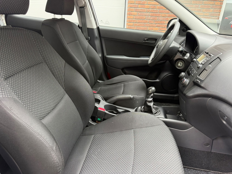 Hyundai i30 1.4i i-Drive|AIRCO|NIEUWE APK|LEUKE AUTO — photo 8