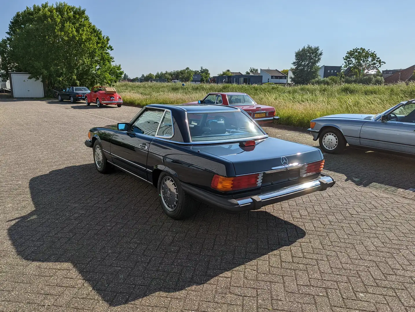 Mercedes-Benz SL 560 Albastru - 2