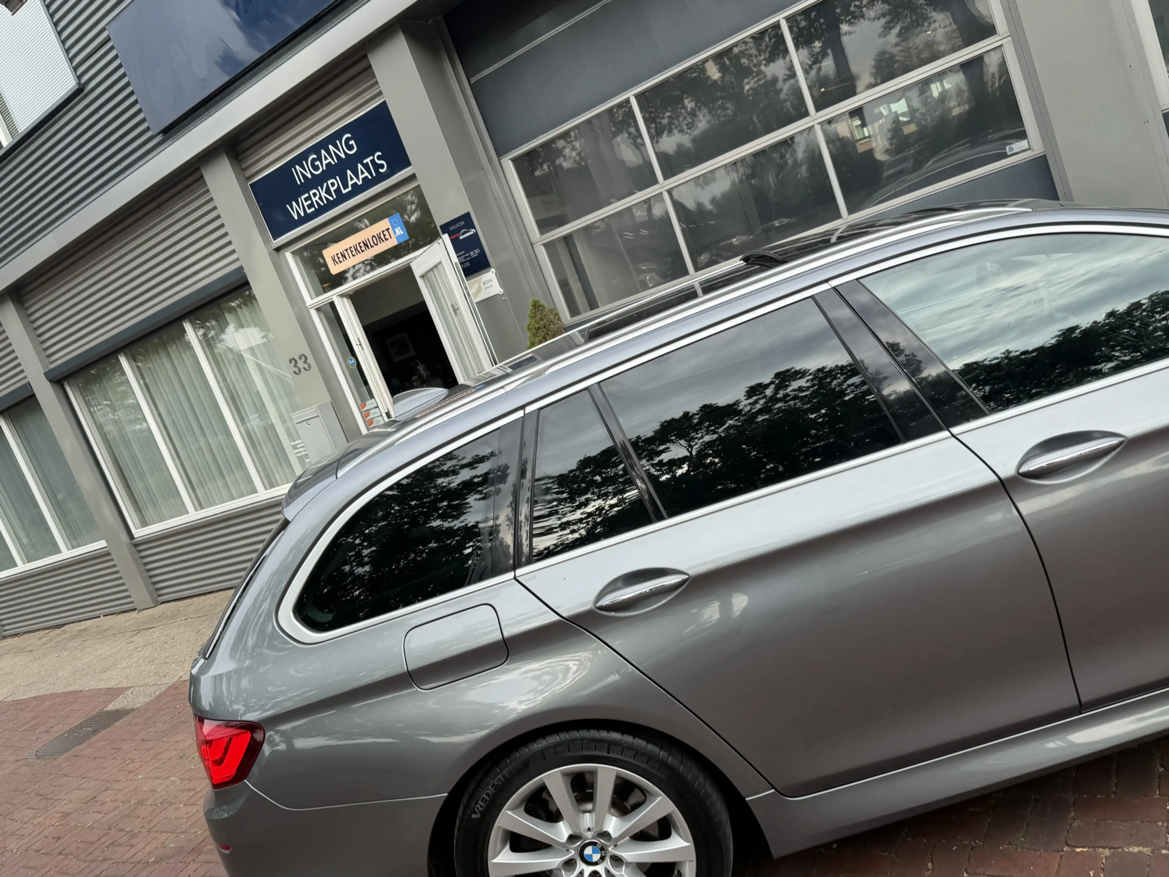 BMW 523 5-serie Touring 523i High Executive Bj 2011 Trekha — photo 39