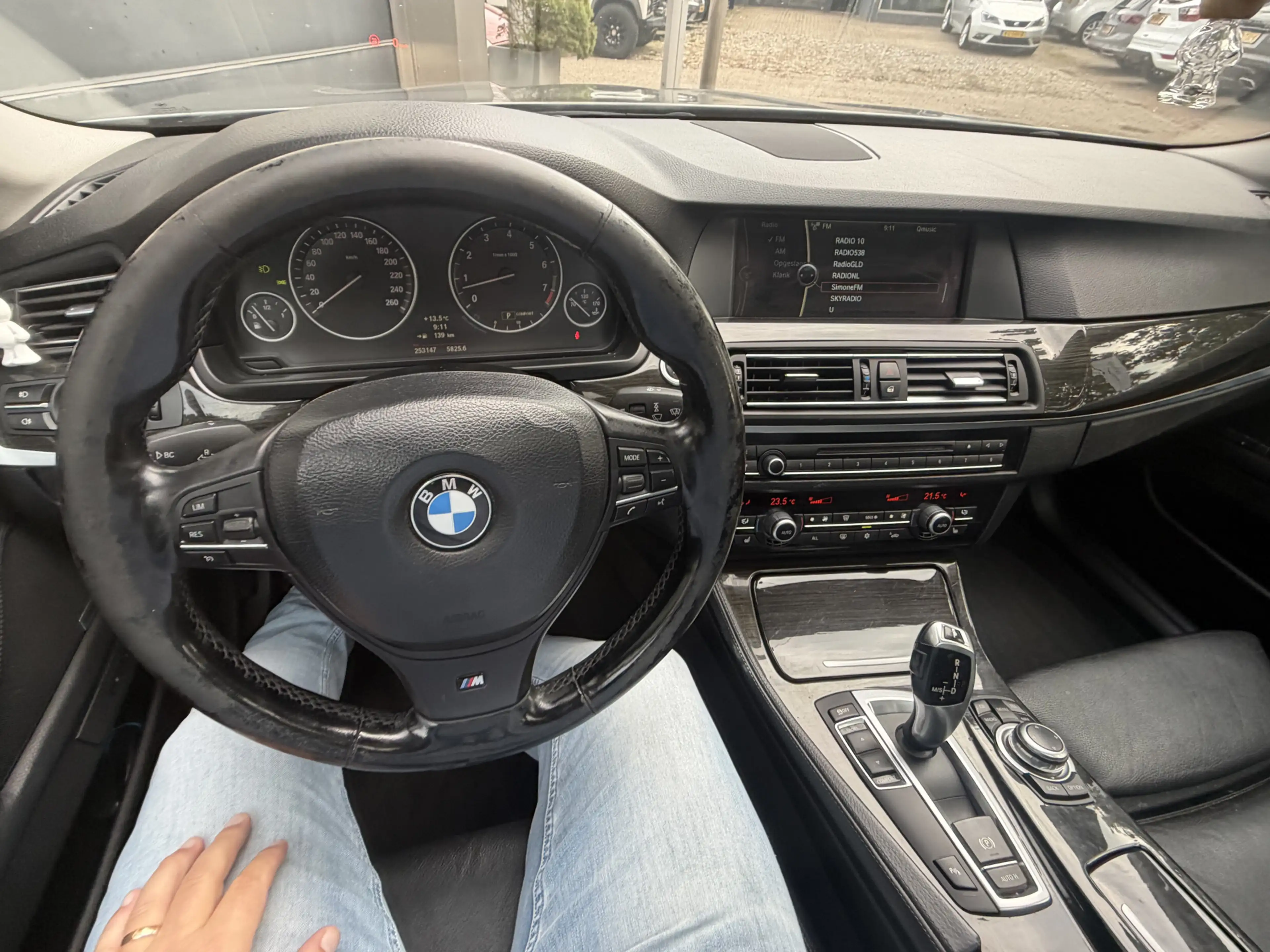 BMW 523 5-serie Touring 523i High Executive Bj 2011 Trekha — photo 8