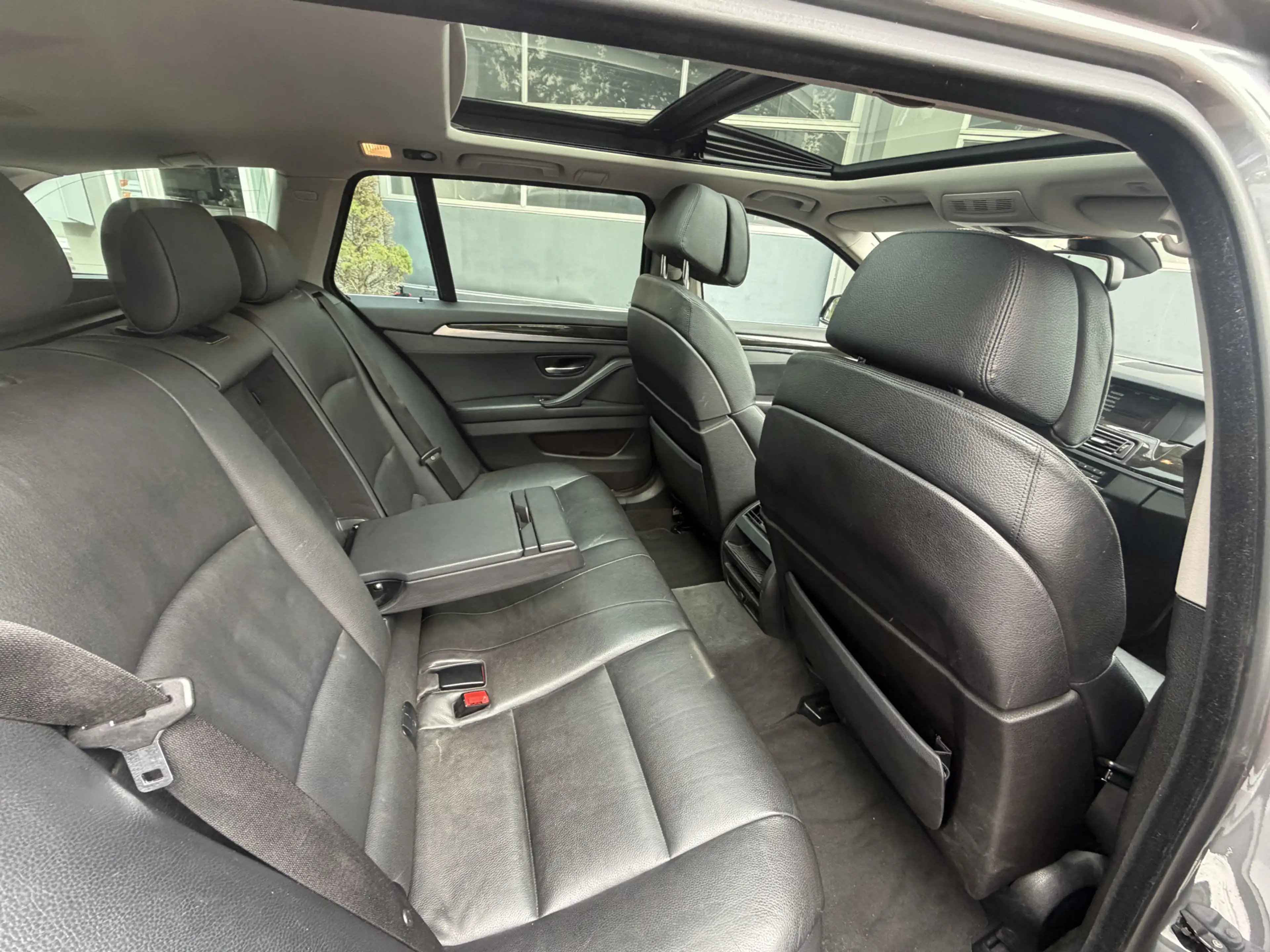 BMW 523 5-serie Touring 523i High Executive Bj 2011 Trekha — photo 9