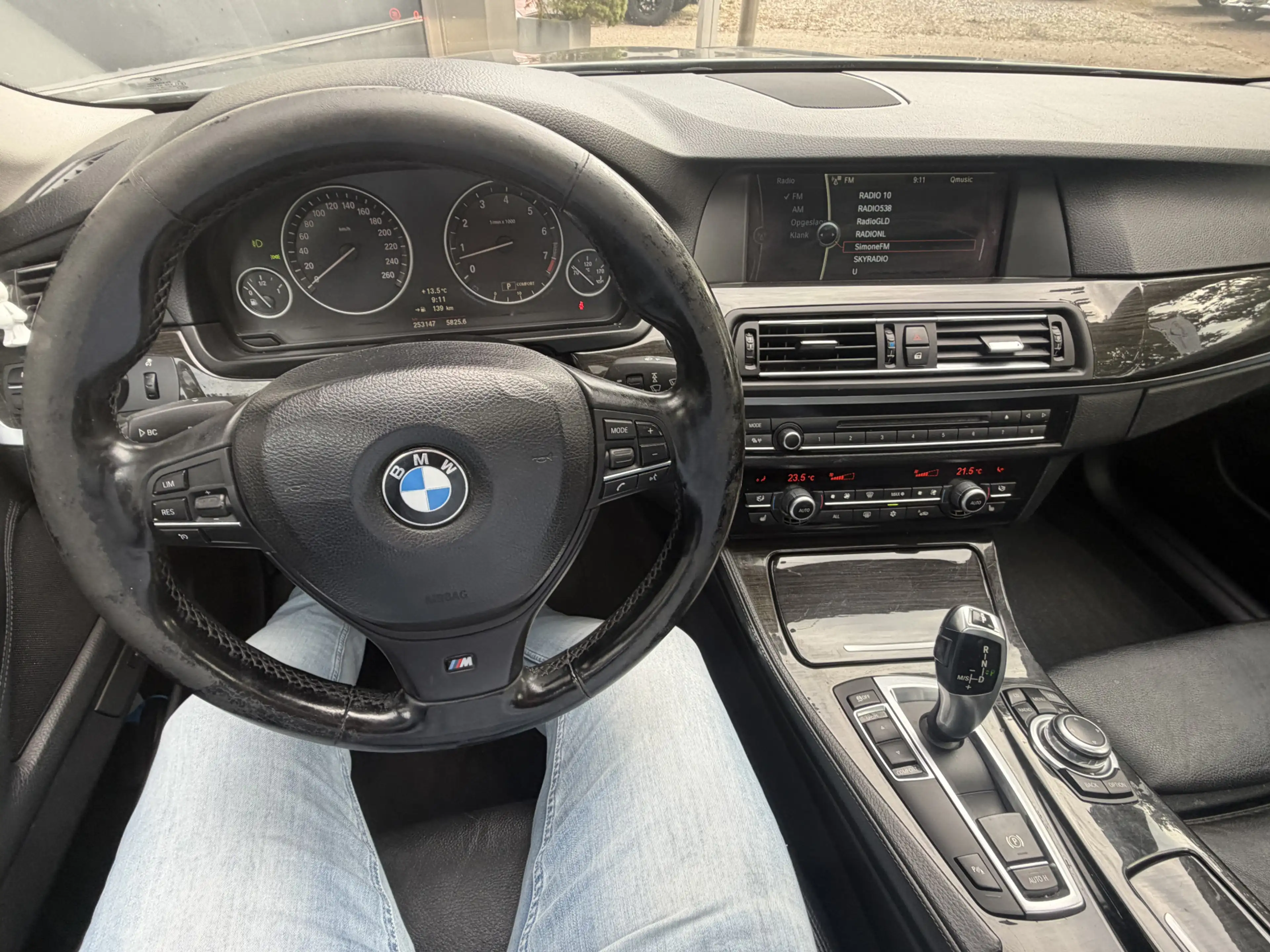 BMW 523 5-serie Touring 523i High Executive Bj 2011 Trekha — photo 30