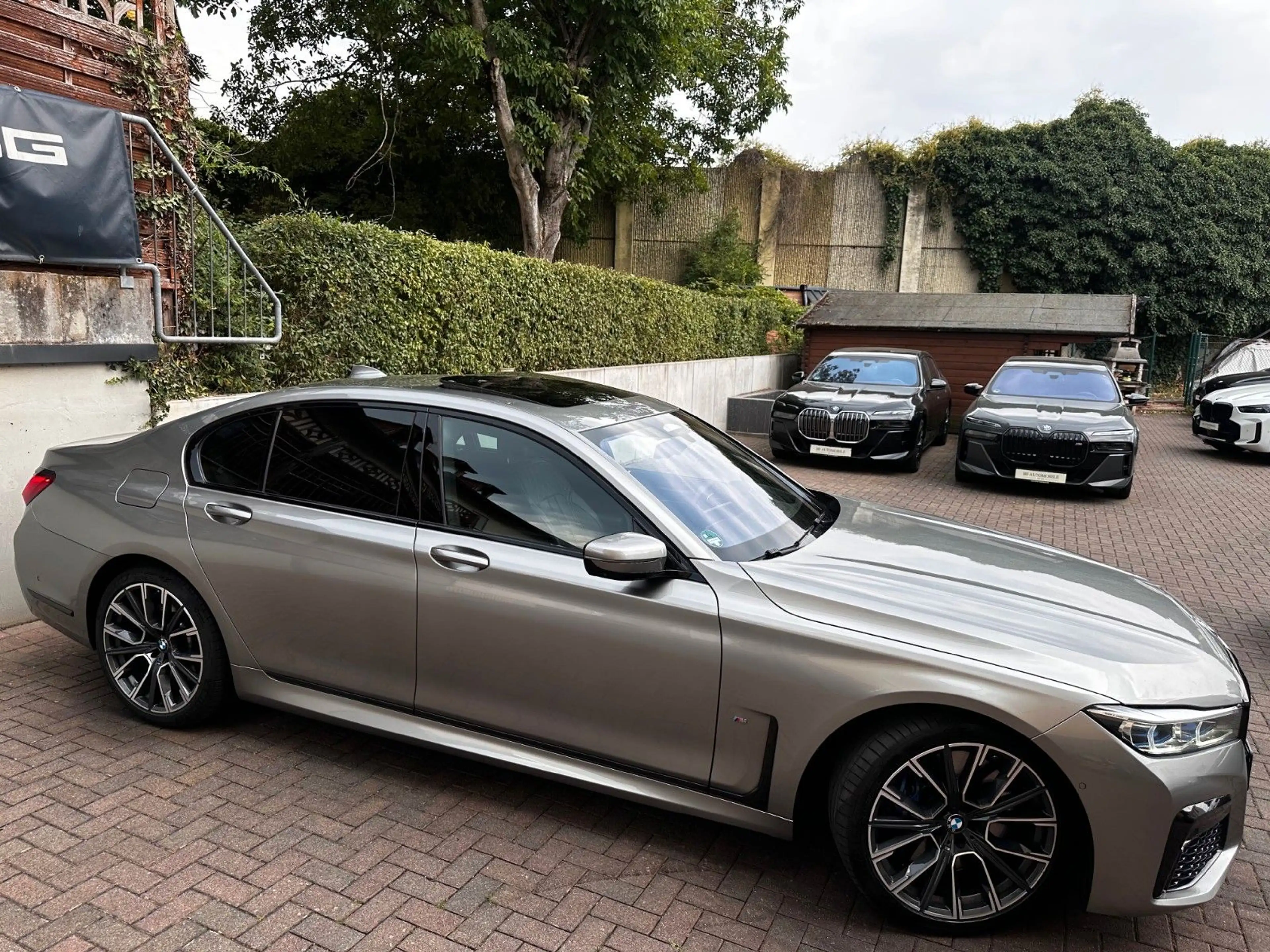 BMW 740 d xDr M Sport eGSD*TV*Sitzkl*AHK*H&K*360° — photo 4