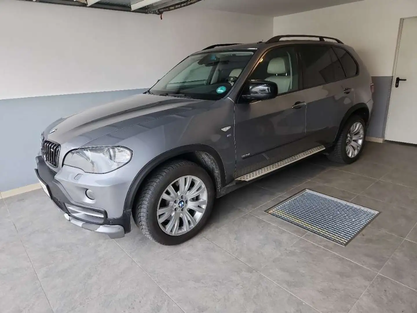 BMW X5 X5 3,0d Aut. Szary - 1