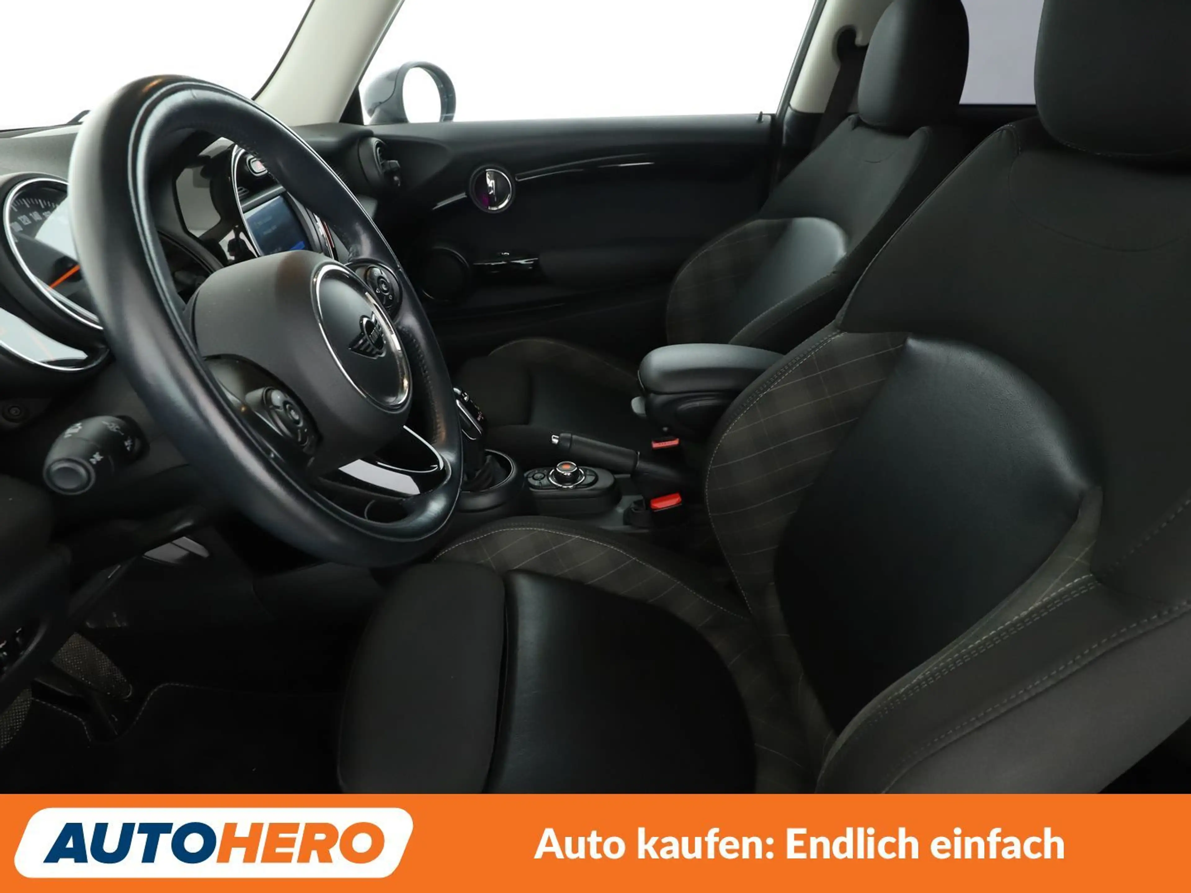 MINI Cooper SD Cooper SD Aut.*NAVI*LED*LIM*PDC*SHZ*KLIMA* — photo 10