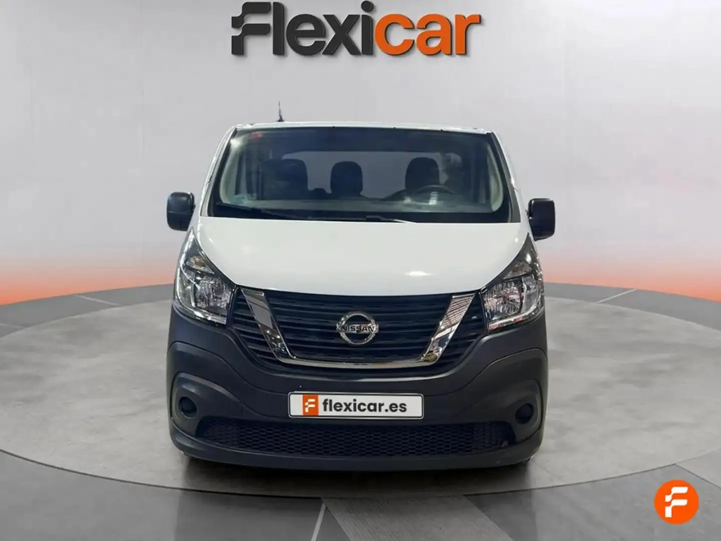 Nissan NV300 Combi 6 2.0dCi 81kW L2H1 1T Comfort Amarillo - 2